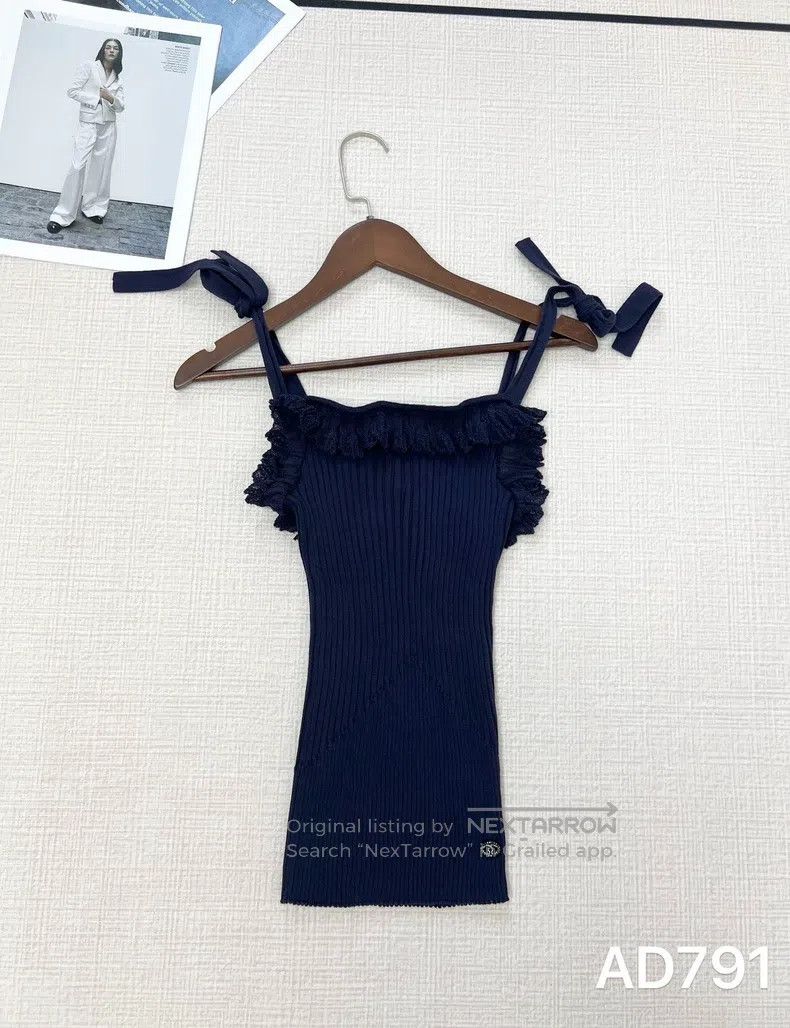 Chanel Chanel 20P dark blue lace-up ruffle knitted vest Size XS / US 0-2 / IT 36-38 - 1 Thumbnail