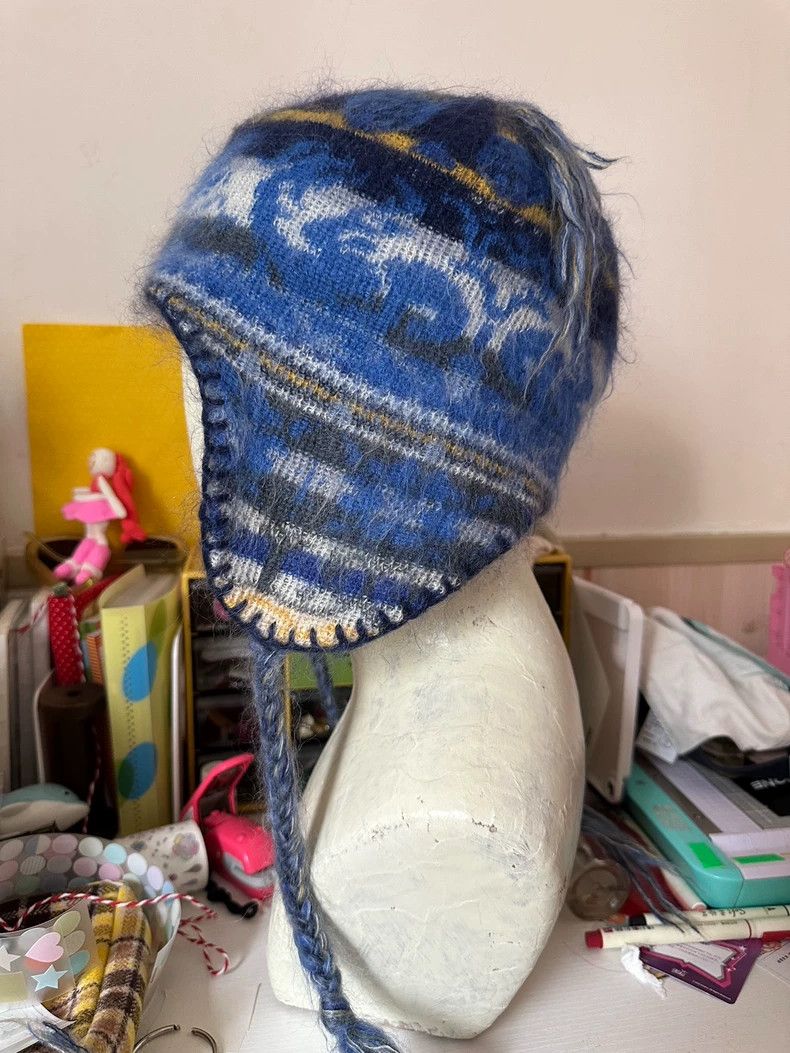 帽子 VivienneWestwood knit hat with ear flaps Vivienne Westwood Earmuffs Pompom Moonbat Wool Hat Knit cap