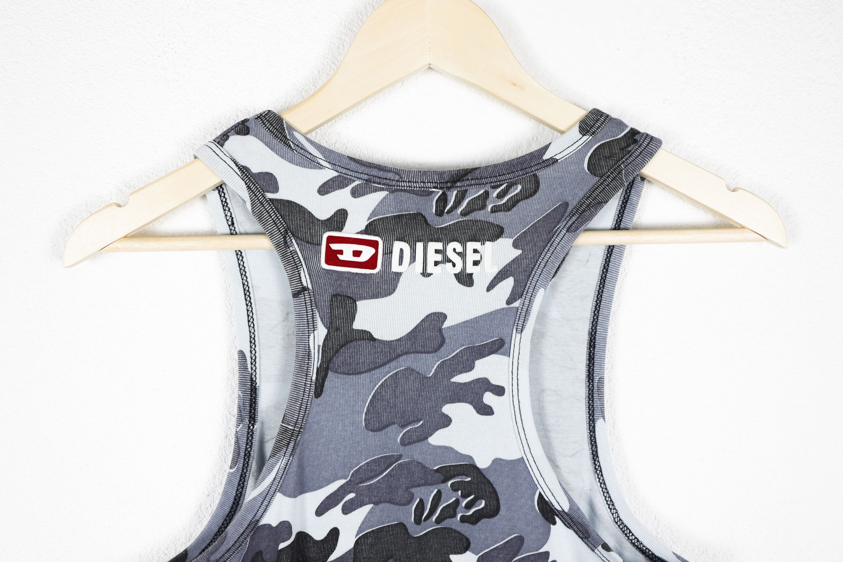 Diesel Vintage DIESEL Y2K Camo Tank Top Size US L / EU 52-54 / 3 - 6 Thumbnail