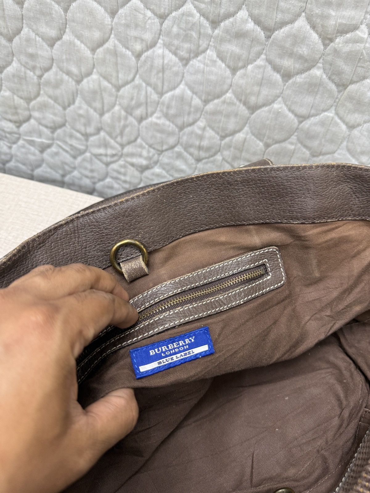 Burberry 🔥🔥🔥ARCHIVE BURBERRY BAG Size ONE SIZE - 13 Thumbnail