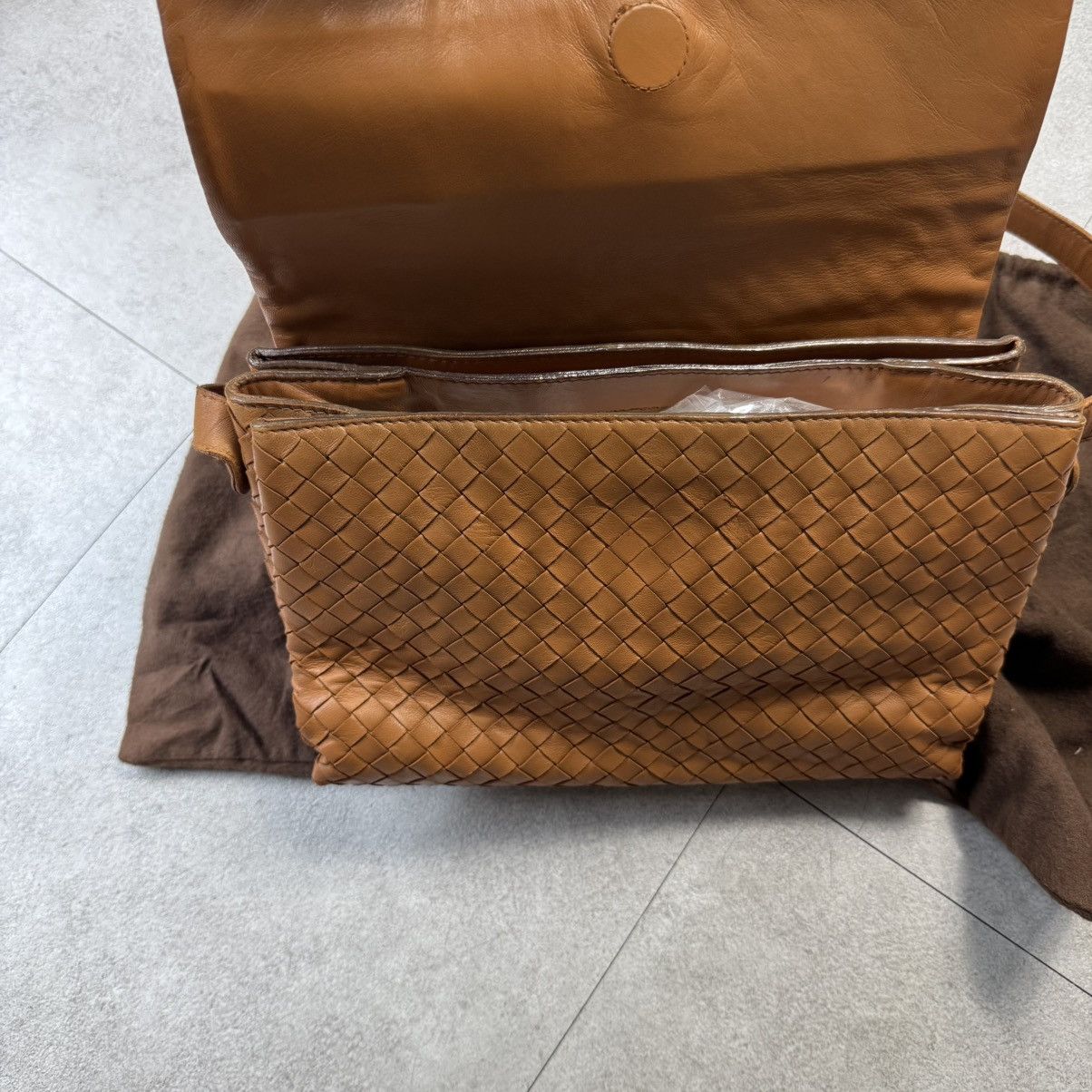 Bottega Veneta Bottega Veneta Intrecciato Brown Shoulder Bag Size ONE SIZE - 3 Thumbnail