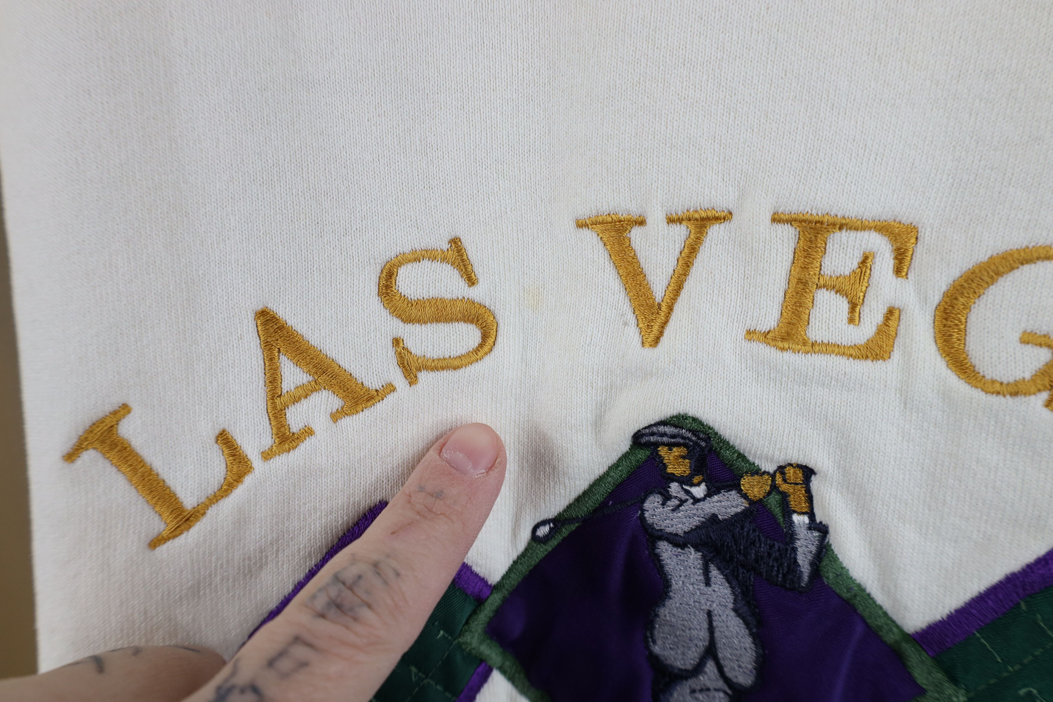 Vintage Vintage 90s Streetwear Las Vegas Argyle Golf Sweatshirt Size US M / EU 48-50 / 2 - 5 Thumbnail