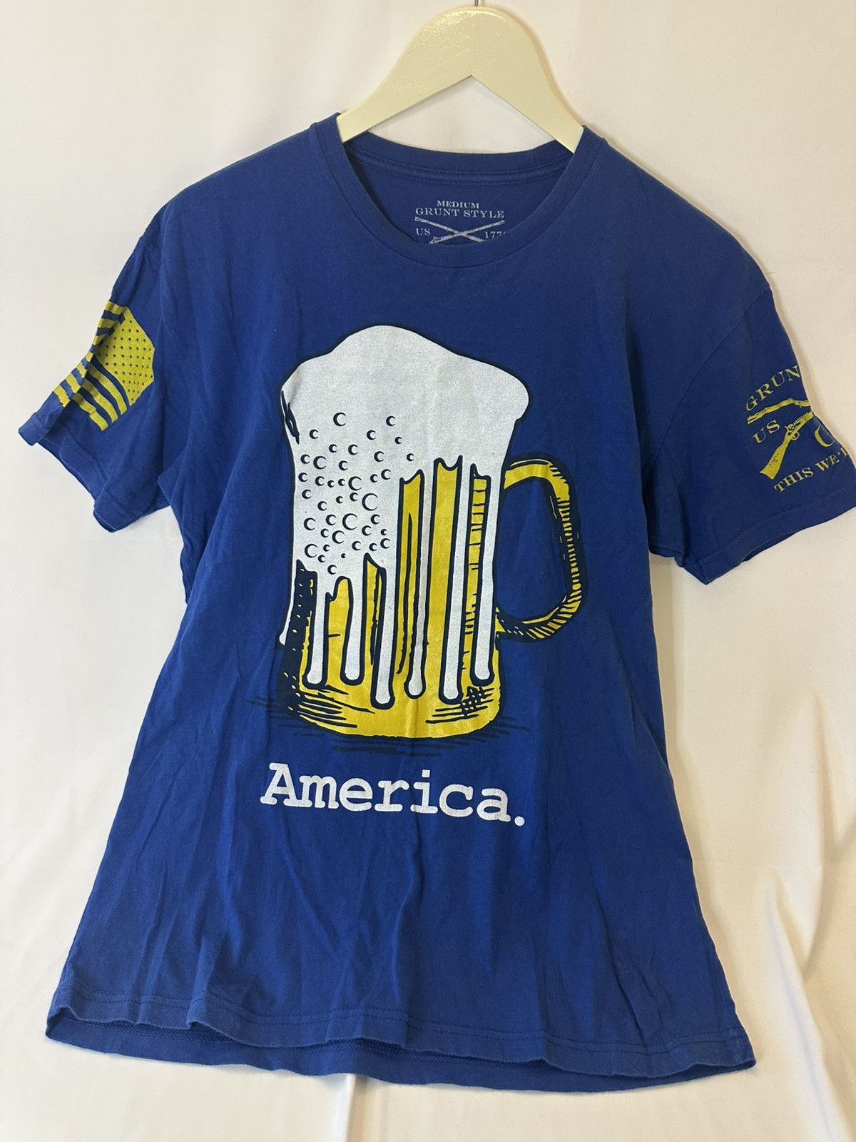 Grunt Style Grunt Style America Beer Mug Flag Shirt Adult Medium Blue Size US M / EU 48-50 / 2 - 1 Thumbnail