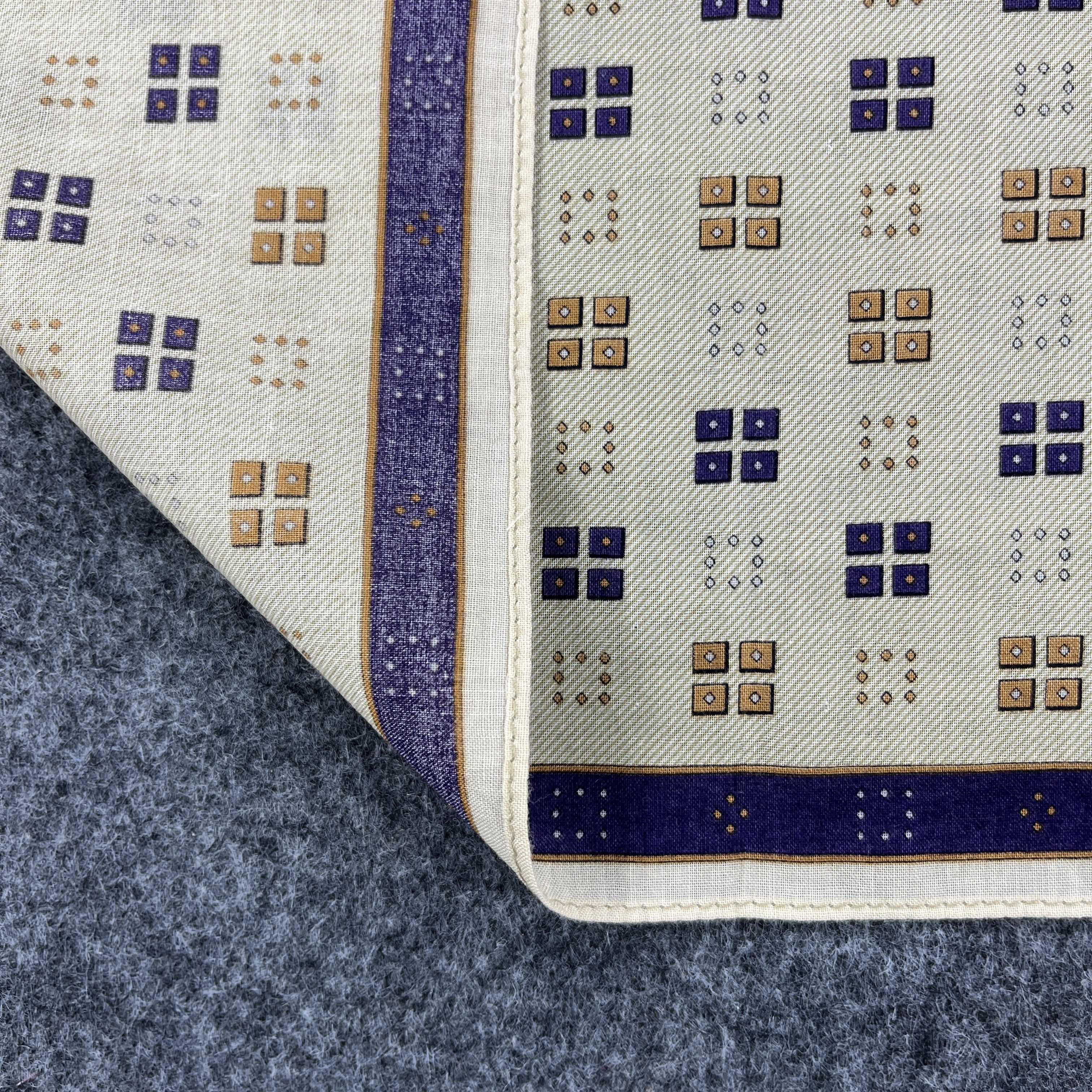 Michiko Koshino Michiko Koshino Handkerchief / Bandana / Neckerchief B525 Size ONE SIZE - 6 Thumbnail