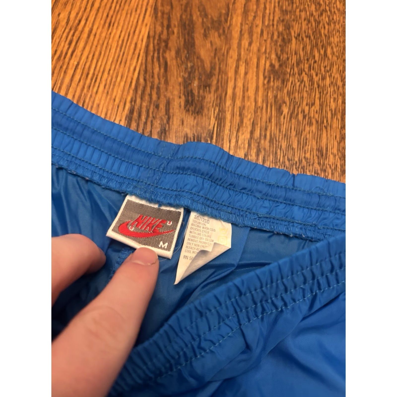 Nike VINTAGE Nike Track Pants Nylon Blue 80s Windbreaker Regular M Men Size US 31 - 3 Thumbnail