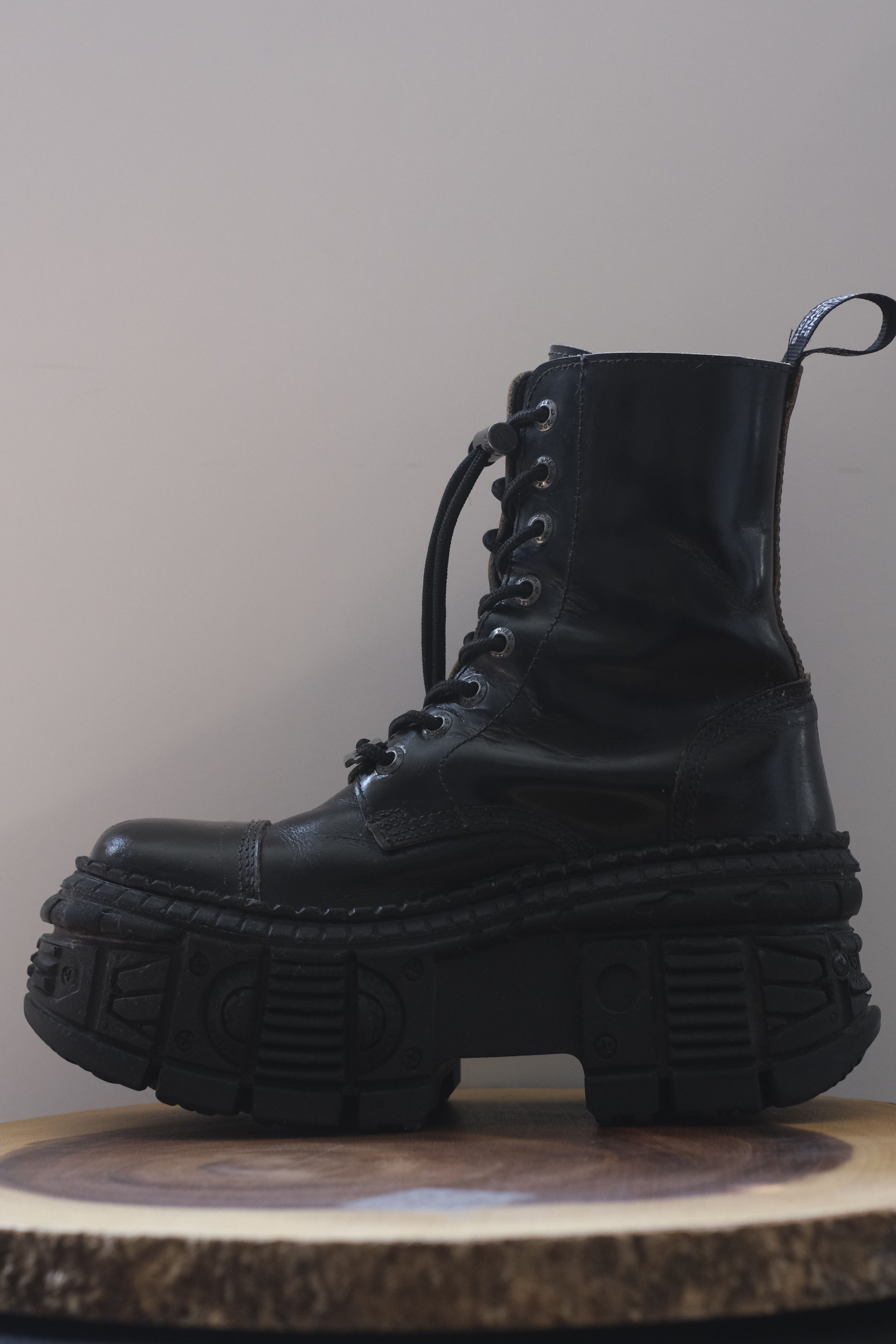 New Rock New Rock M-WALL026N-C10 Size US 7 / IT 37 - 4 Thumbnail