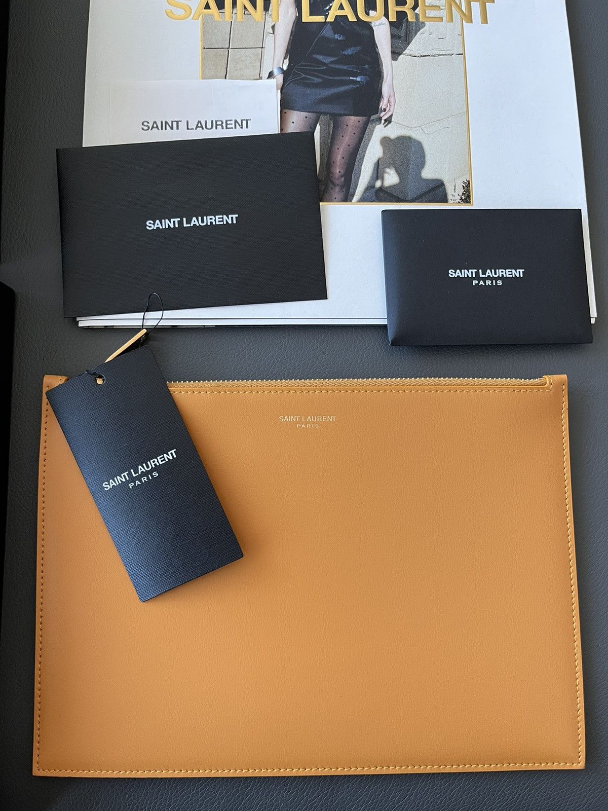 Hedi Slimane × Saint Laurent Paris × Yves Saint Laurent Limited Edition Brand New Saint Laurent Leather Pouch Bag Size ONE SIZE - 2 Thumbnail