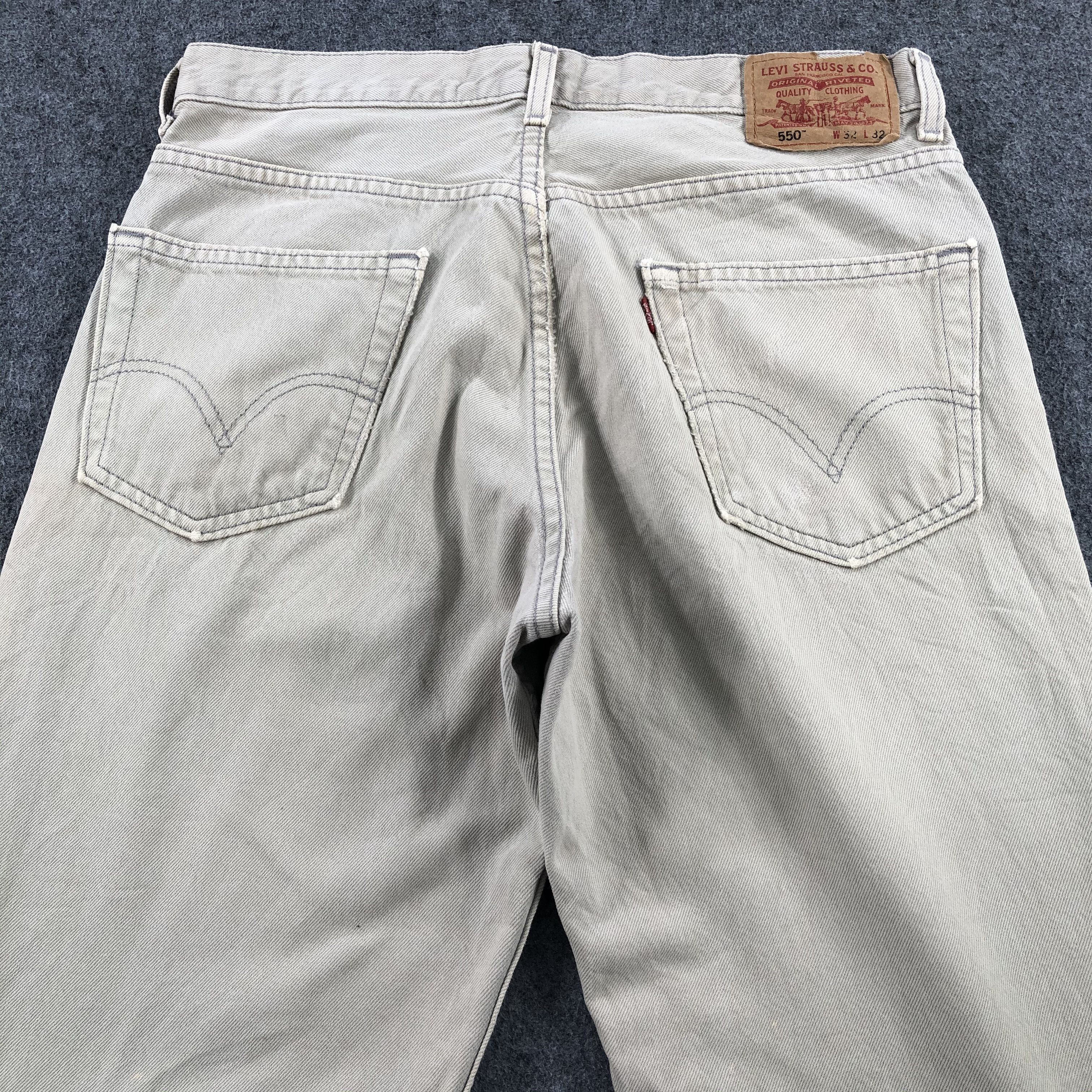 Levi's × Vintage Vintage Light Wash Levis 550 Jeans-JM1901 Size US 33 - 4 Thumbnail