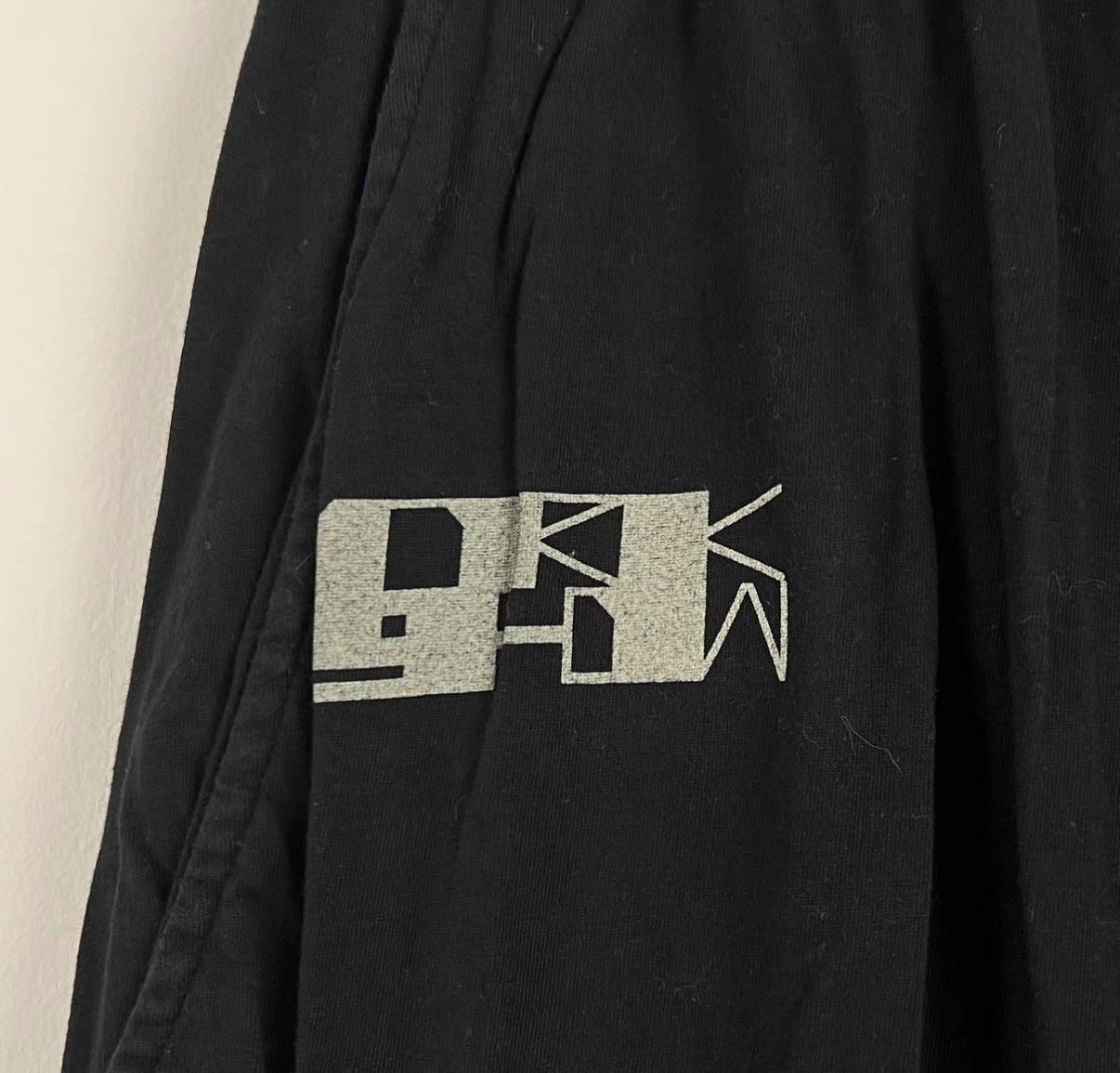 Rick Owens Rick Owens DRKSHDW Logo Print "Flying Mouse" Pants Size US 30 / EU 46 - 2 Thumbnail