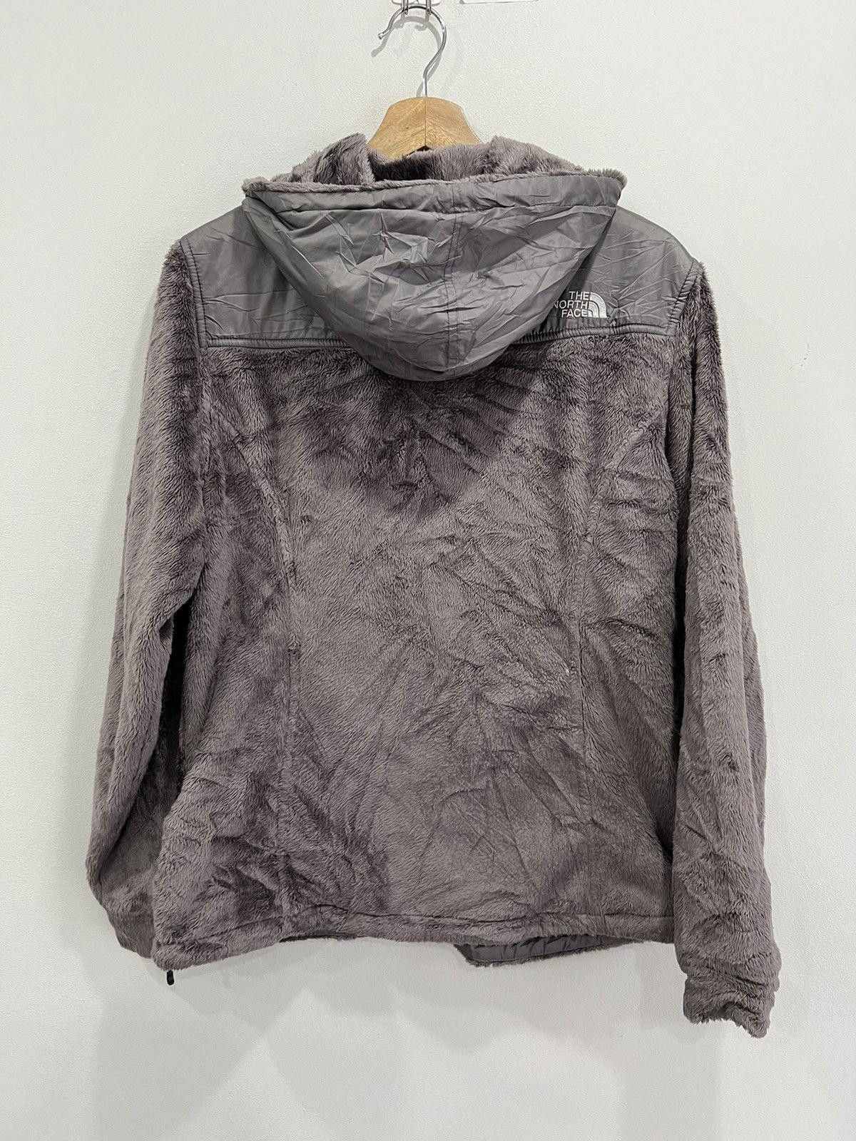 Vintage Vintage North Face Fleece sweater womens denali hooded Size US L / EU 52-54 / 3 - 3 Thumbnail
