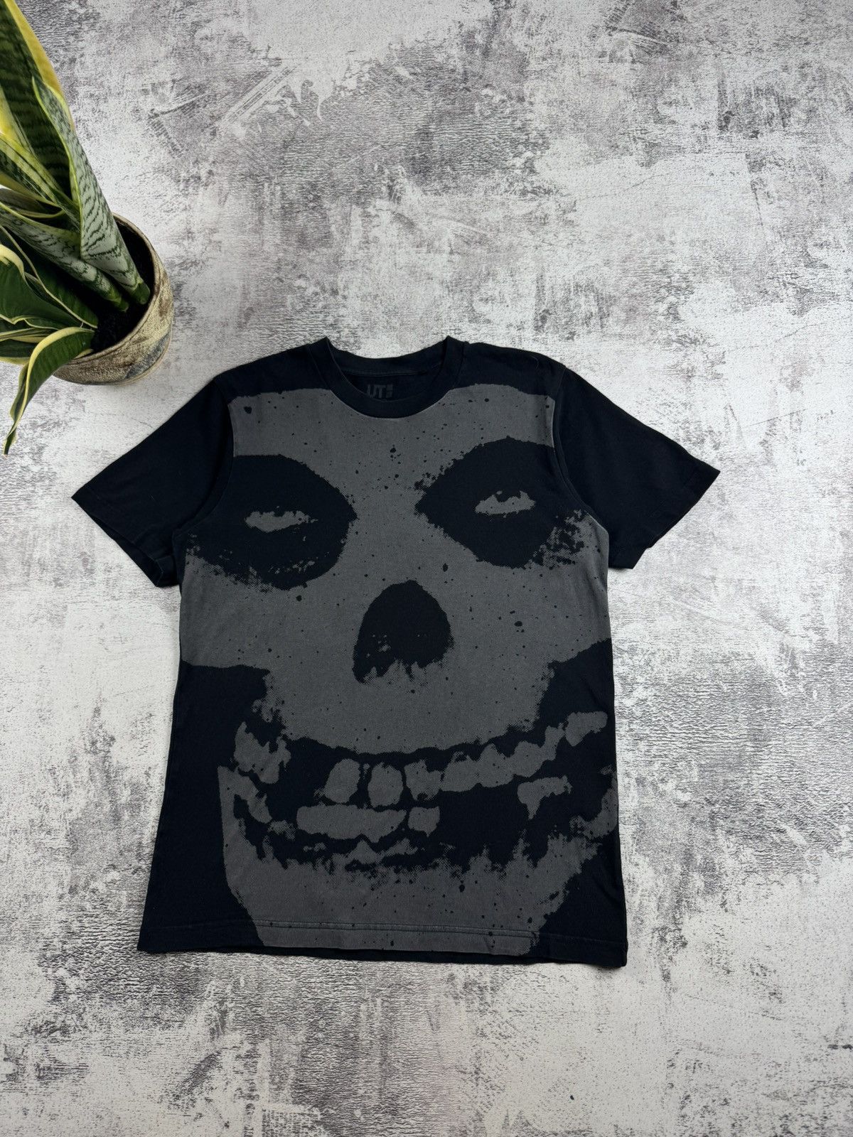 Misfits Misfits X Uniqlo Fiend Skull Band Tour Rock Hip Hop Cotton Jersey T-Shirt Tee Size US M / EU 48-50 / 2 - 4 Thumbnail