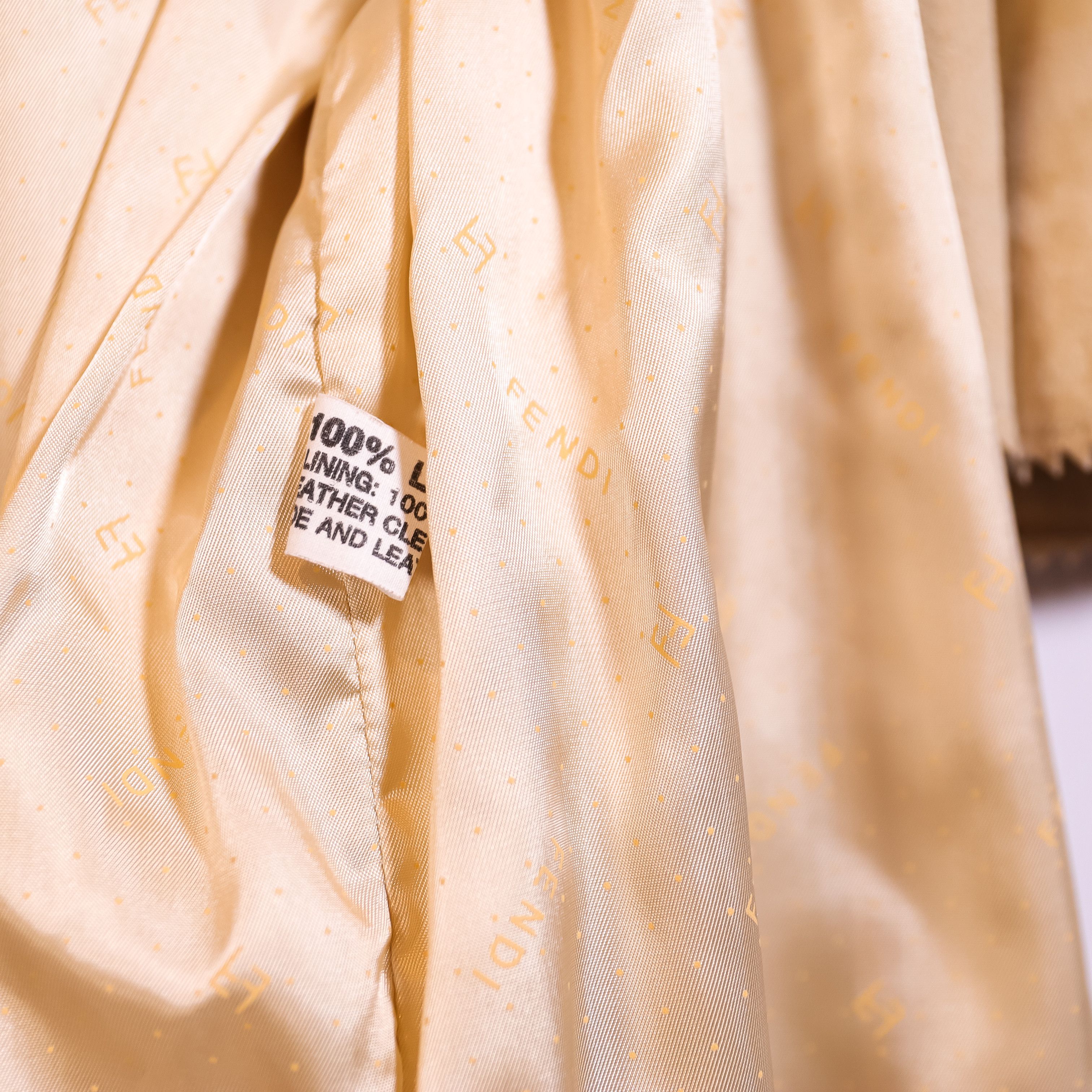 Fendi Fendi Roma Women's Vintage Genuine Suede Size XL / US 12-14 / IT 48-50 - 3 Thumbnail
