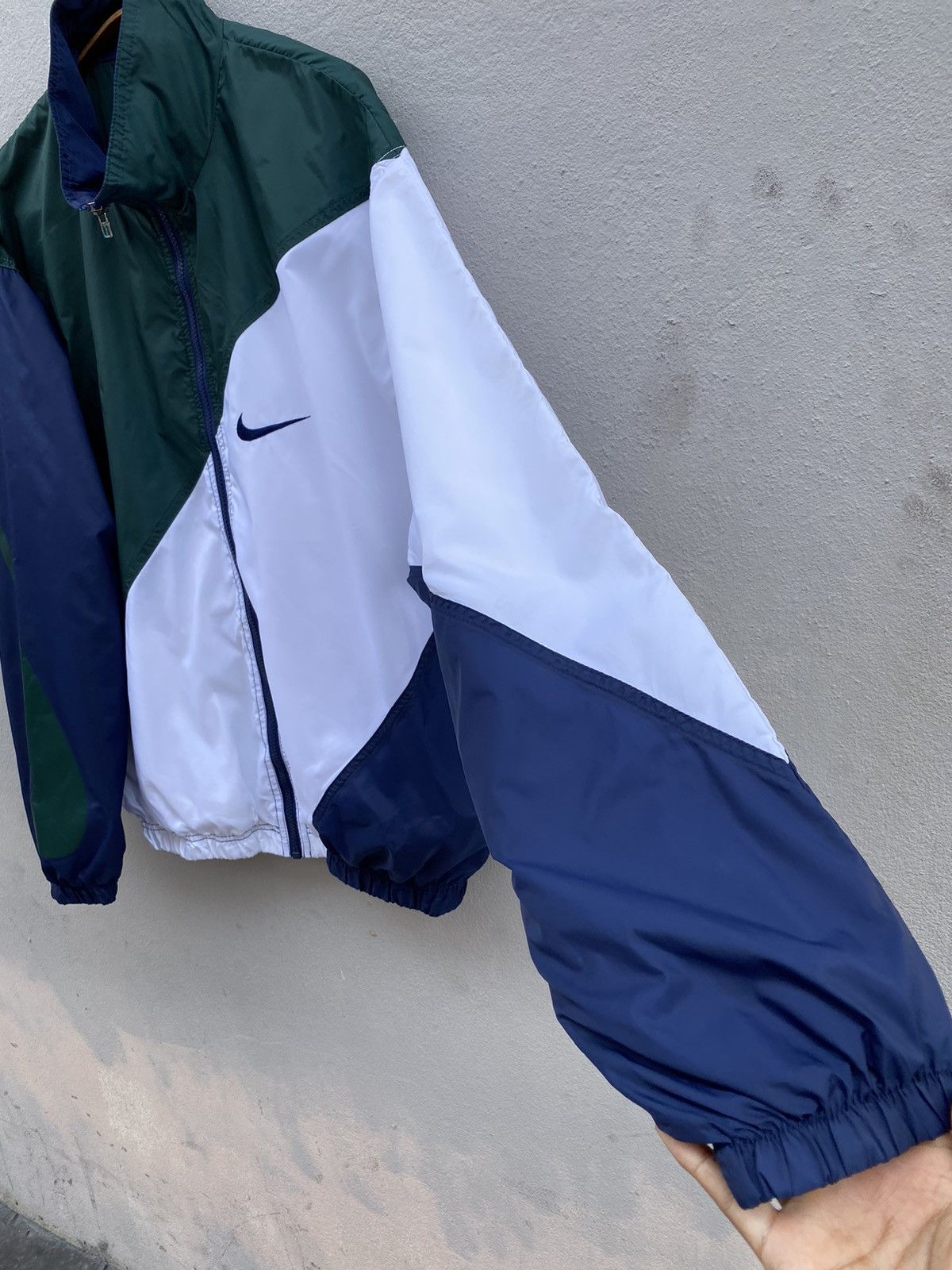 Nike 🔥OG 90s NIKE Biglogo Swoosh Tricolor Streetwear Jacket Size US L / EU 52-54 / 3 - 4 Thumbnail