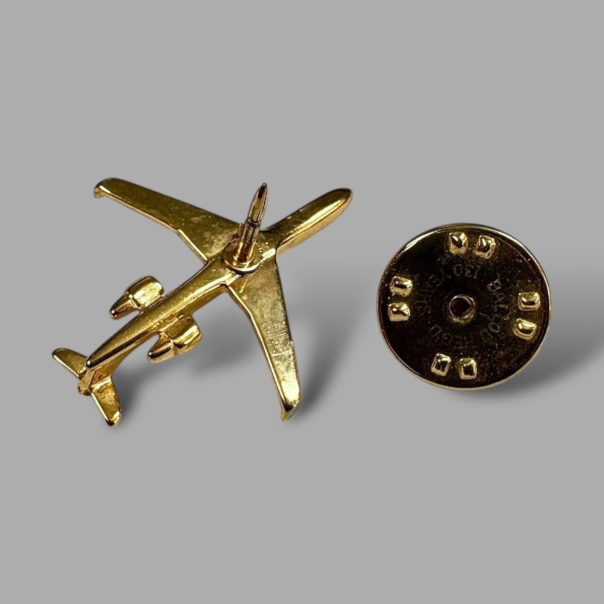 O. Ballou Ballou Gold Tone Collectible Jet Airplane Lapel Pin 1” Size ONE SIZE - 7 Thumbnail