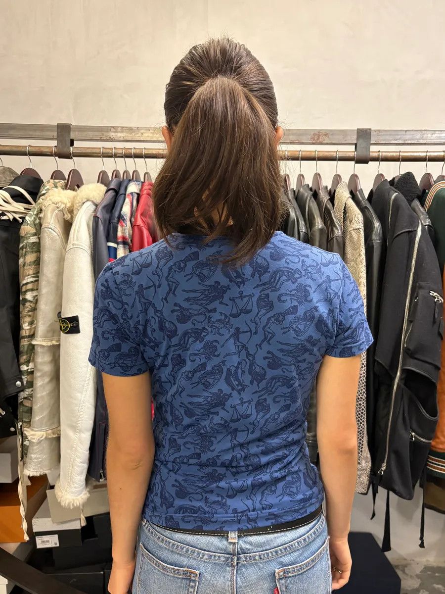 Designer × Dolce & Gabbana × Vintage 2000s Dolce & Gabbana Astrology Ancient Blue T-Shirt Size S / US 4 / IT 40 - 3 Thumbnail