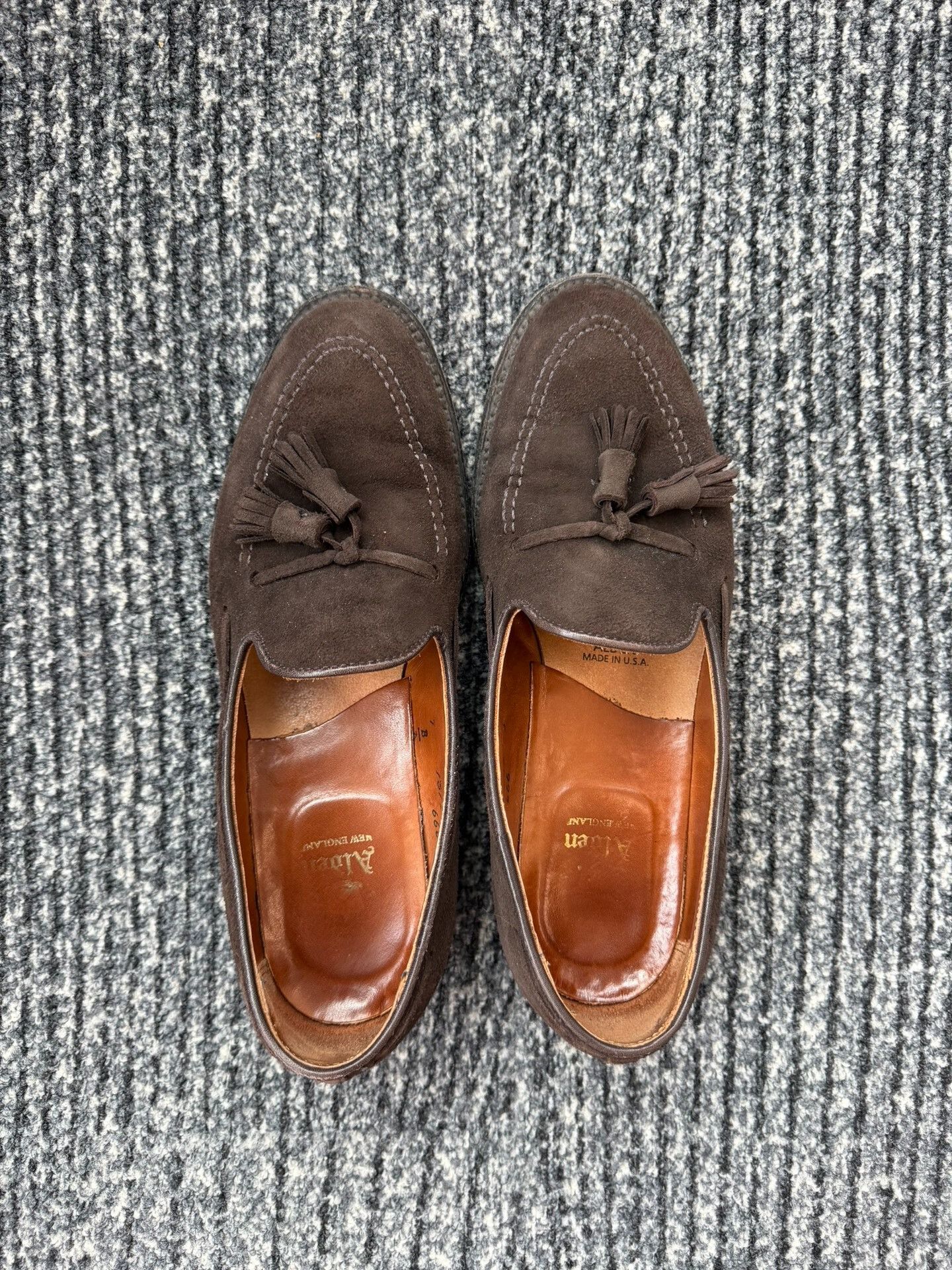 Alden Alden Tassel Loafer Model 666 Size US 7 / EU 40 - 1 Thumbnail
