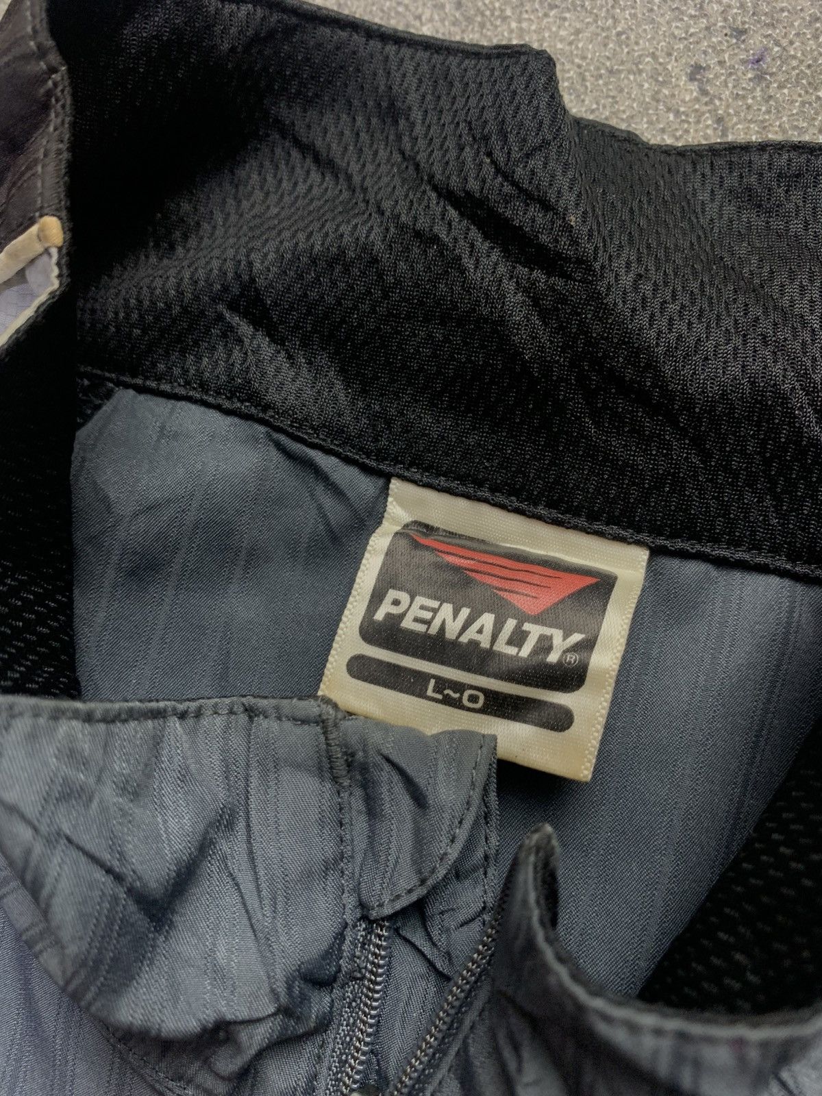Penalty 🐍 SOLD🐍Vintage Penalty Zama FC Halfzip Football Jacket Rare Size US L / EU 52-54 / 3 - 8 Thumbnail