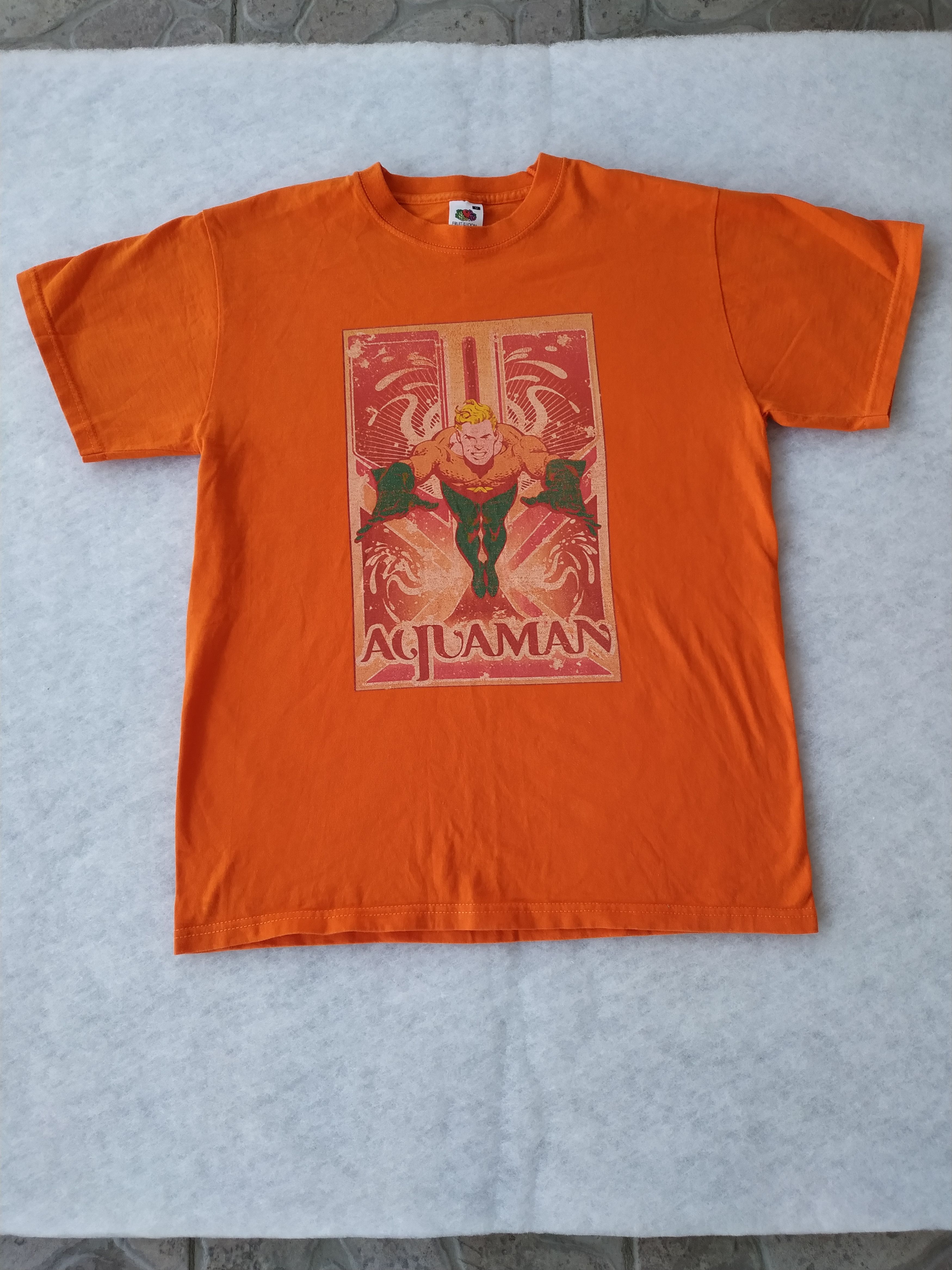 DC Comics × Fruit Of The Loom × Vintage Sheldon's Cooper Aquaman t-shirt DC Comics Big Bang Theory Size US M / EU 48-50 / 2 - 6 Thumbnail