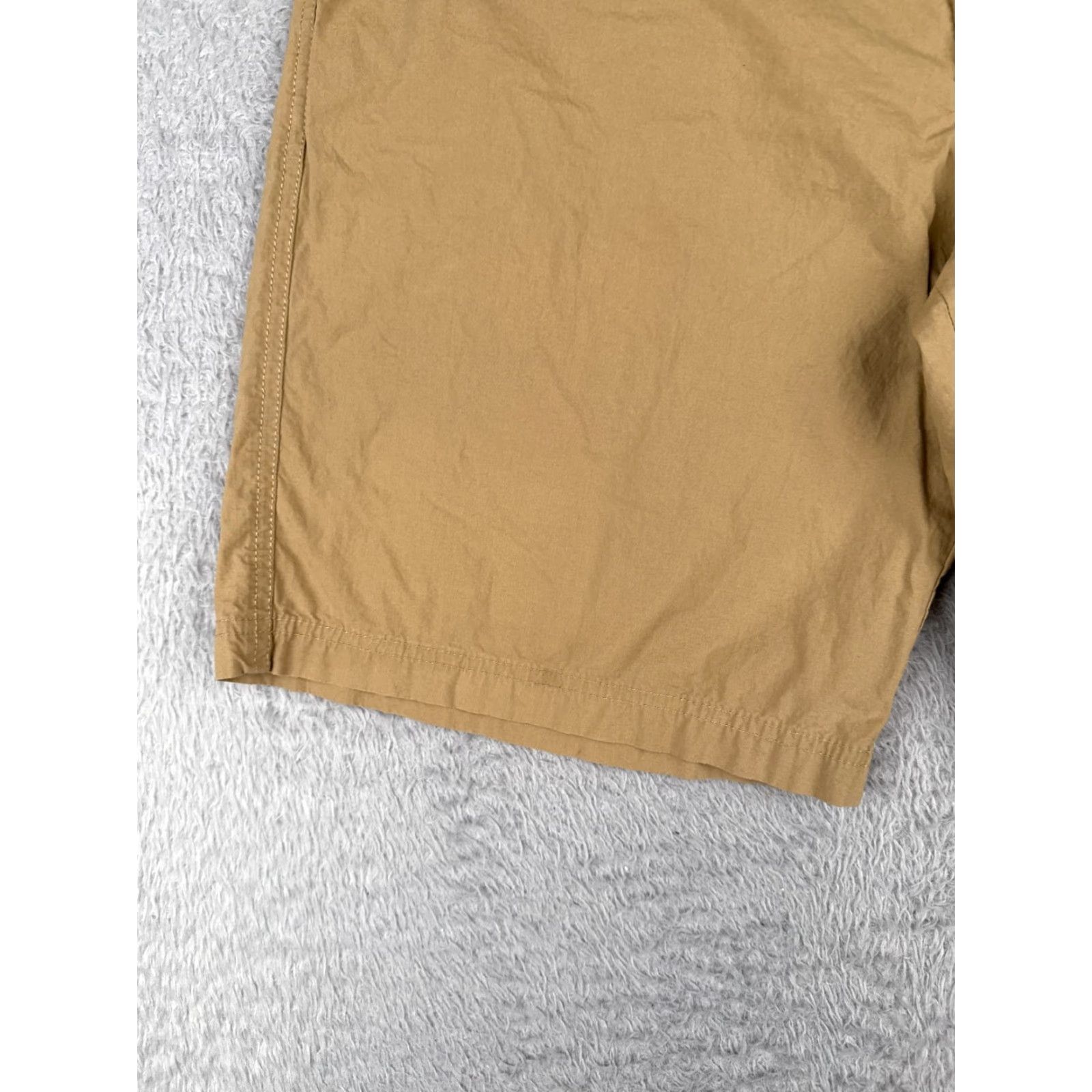 Vintage Columbia Men Shorts 38 Beige Chino 100% Cotton Zip Fly 38x10 Casual Travel Size US 38 / EU 54 - 3 Thumbnail