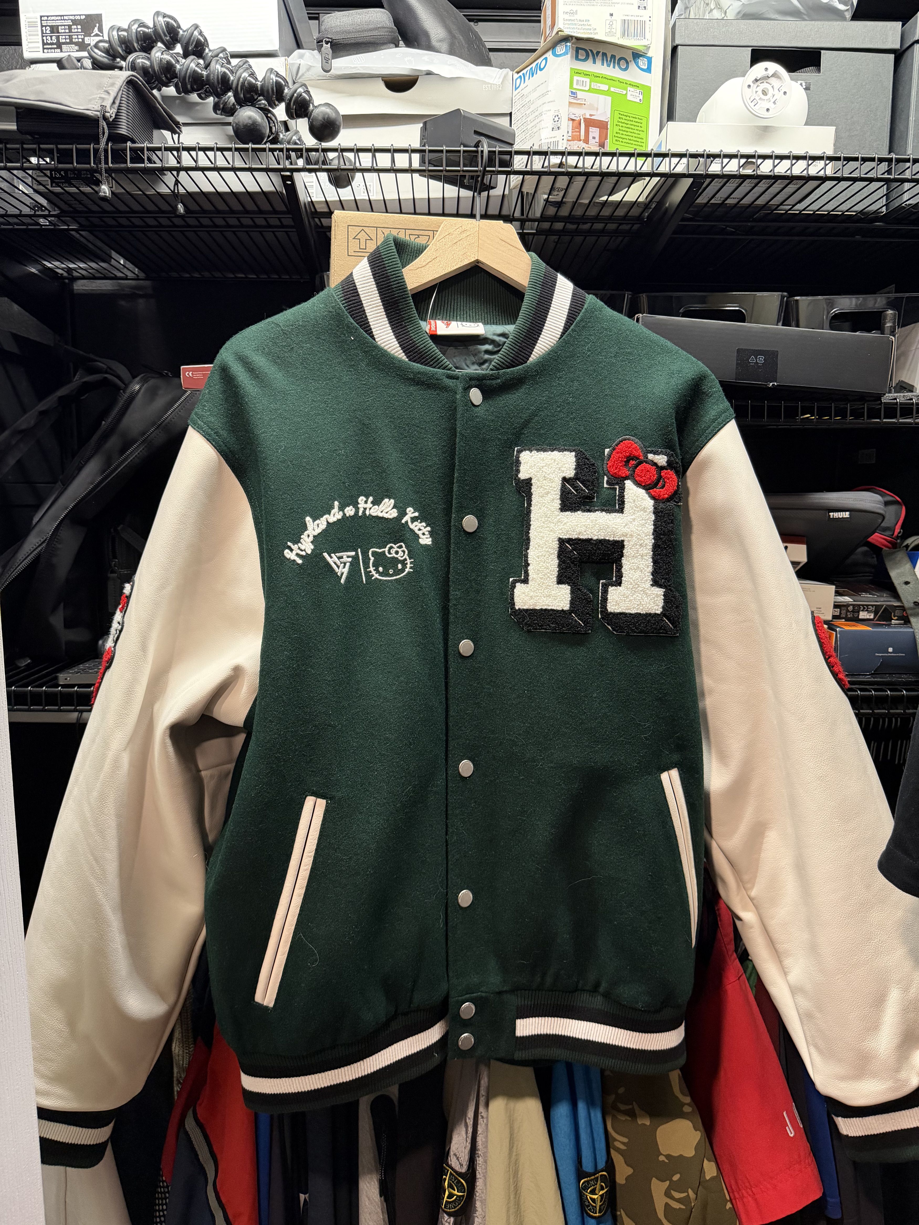 Hypland Hypland x Hello Kitty – Friends & Family Varsity Jackets Size US XL / EU 56 / 4 - 1 Thumbnail