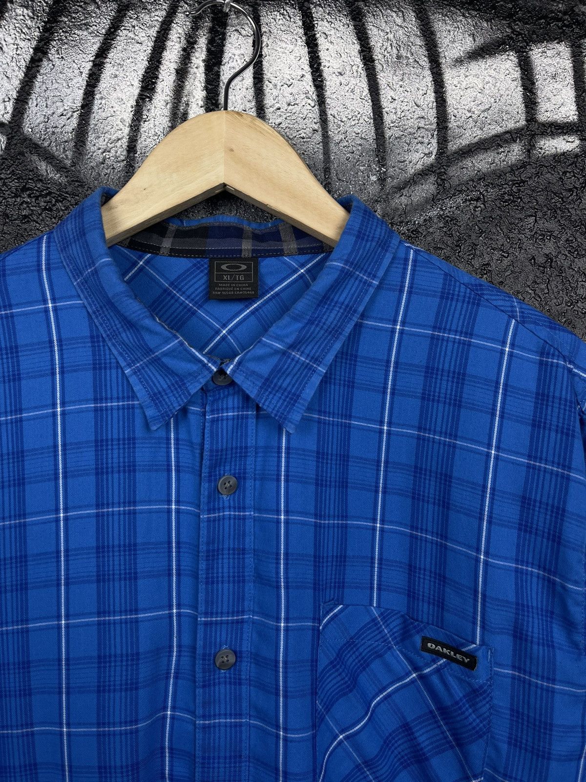 Oakley × Vintage Vintage Oakley Blue Plaid Shirt Men’s Size XL Size US XL / EU 56 / 4 - 6 Thumbnail