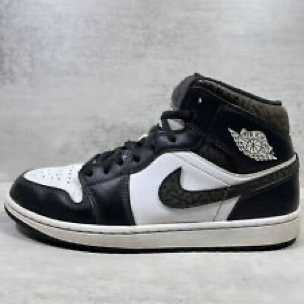 Nike Jordan Panda Elephant Sneakers Youth 5 Size US 5 / EU 37 - 1 Thumbnail