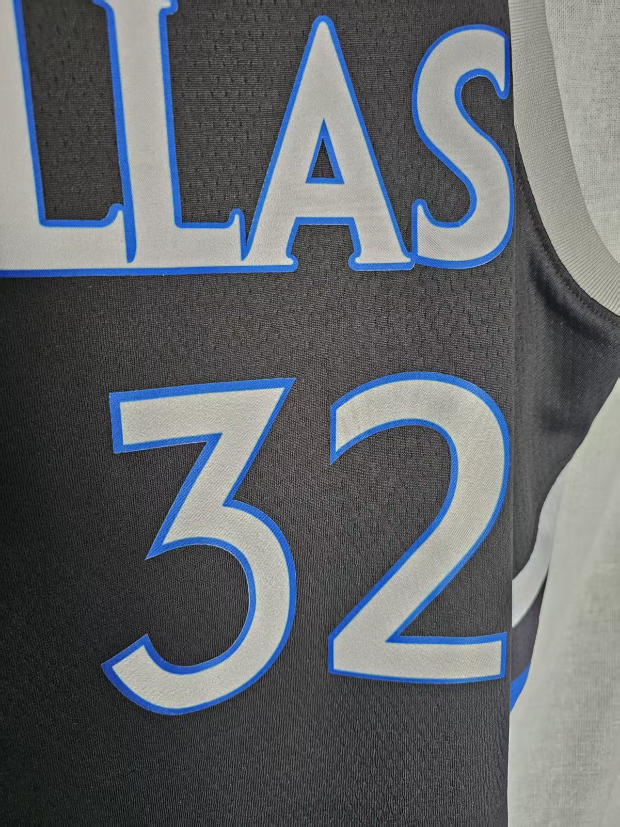 NBA Dallas Mavericks #32 Cooper Flagg Jersey Size US XL / EU 56 / 4 - 3 Thumbnail