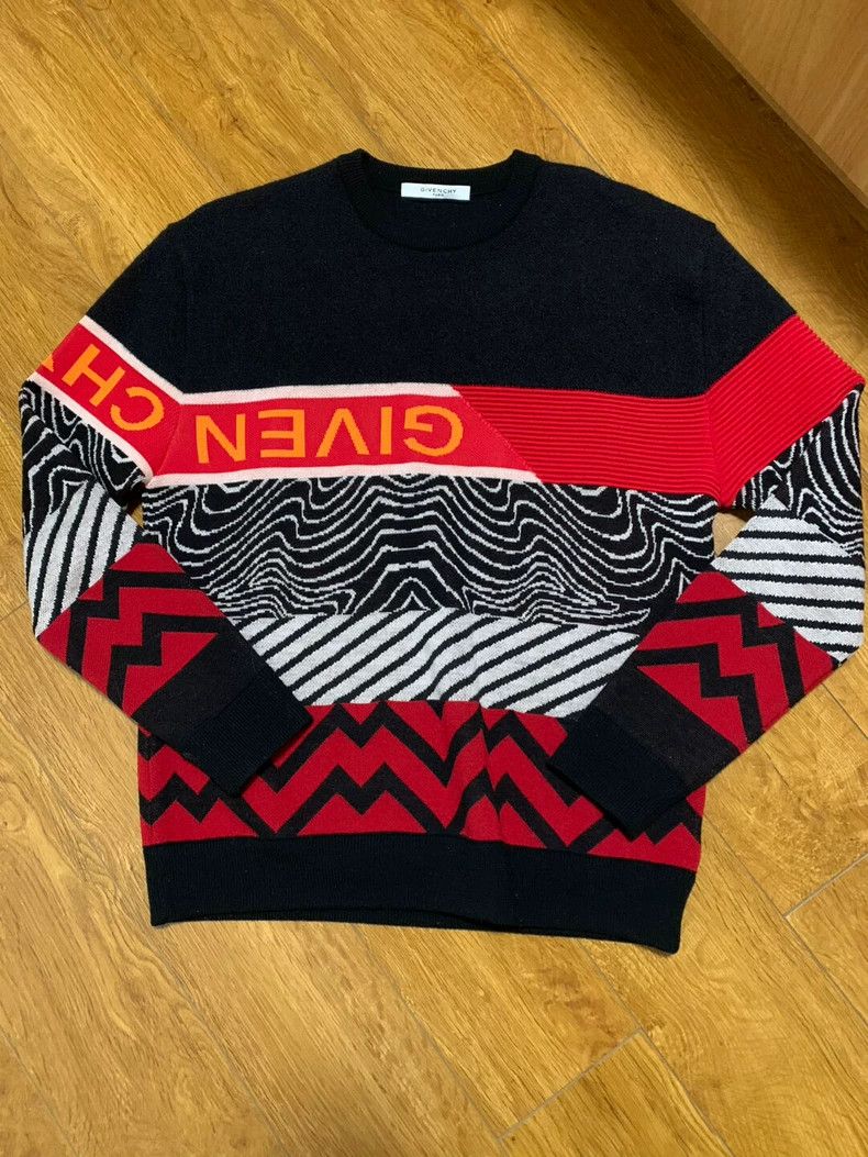 Givenchy Givenchy Showpiece Woolen Sweatshirt, Color-Blocked Mixed Size US S / EU 44-46 / 1 - 1 Thumbnail