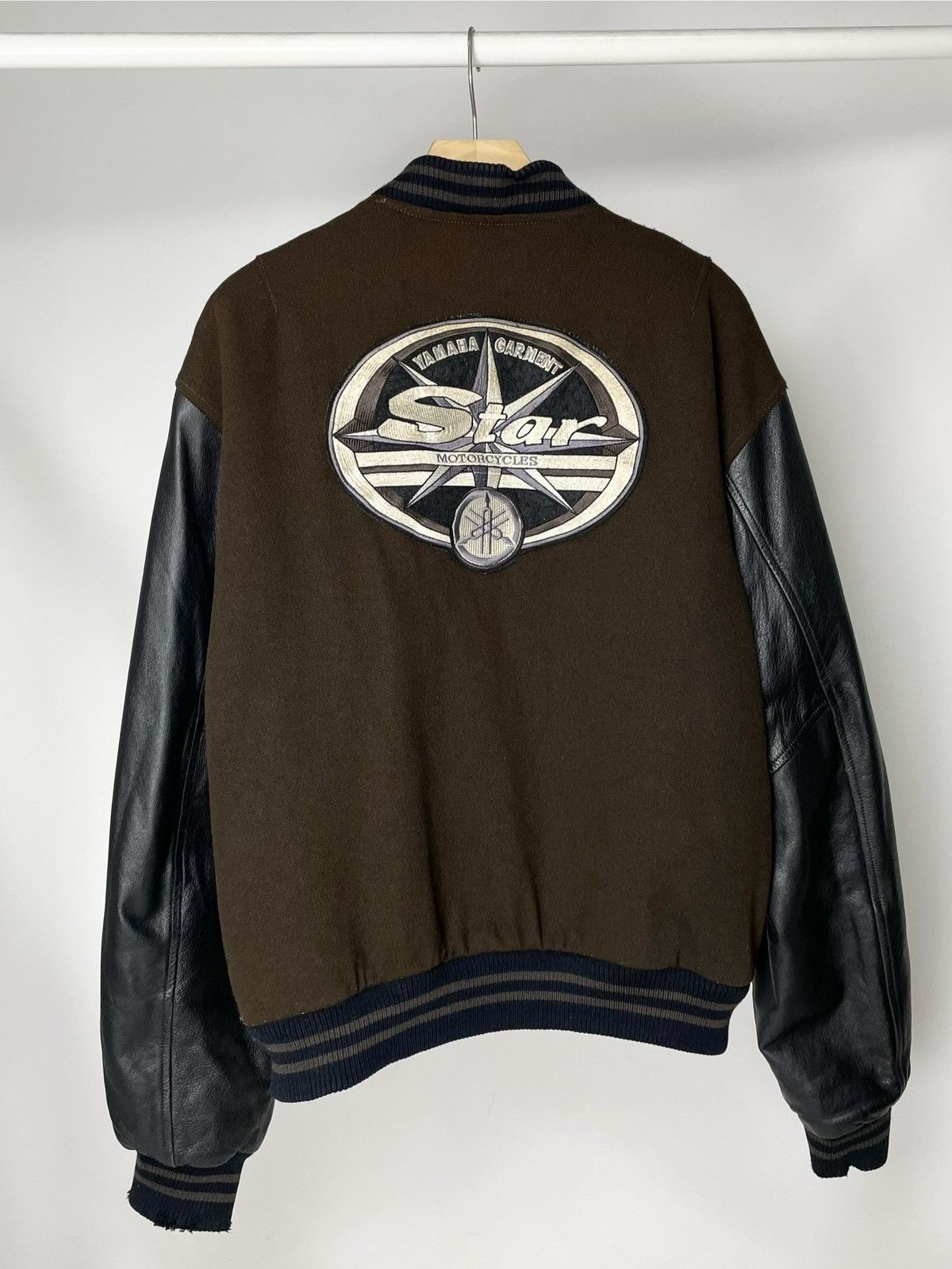 Yamaha Yamaha Star Vintage Moto Racing Brown Varsity Bomber Jacket Size US L / EU 52-54 / 3 - 1 Thumbnail