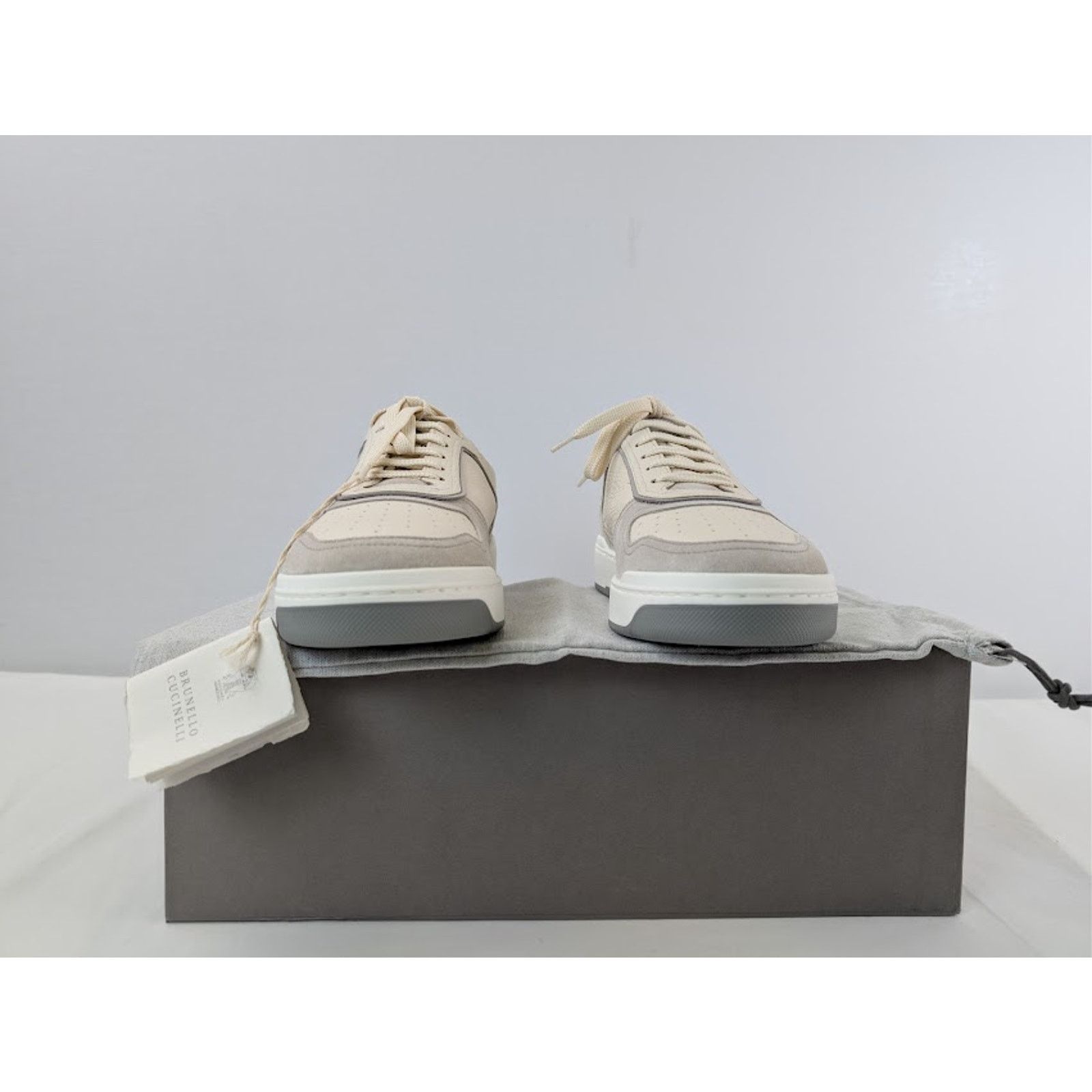 Brunello Cucinelli o1rshd1 Leather Low-Top Sneakers in White / Grey / Cream Size US 8 / EU 41 - 17 Thumbnail