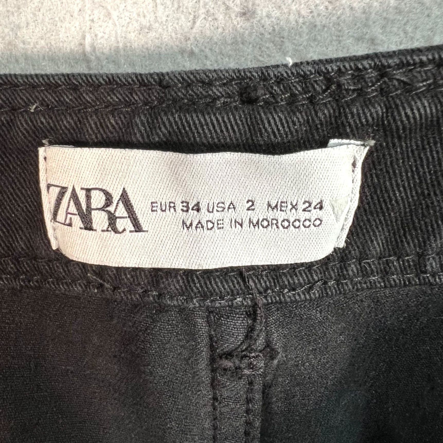 Zara Zara Womens Size 2 Black Cargo Pants Straight Leg Size 26" / US 2 / IT 38 - 3 Thumbnail