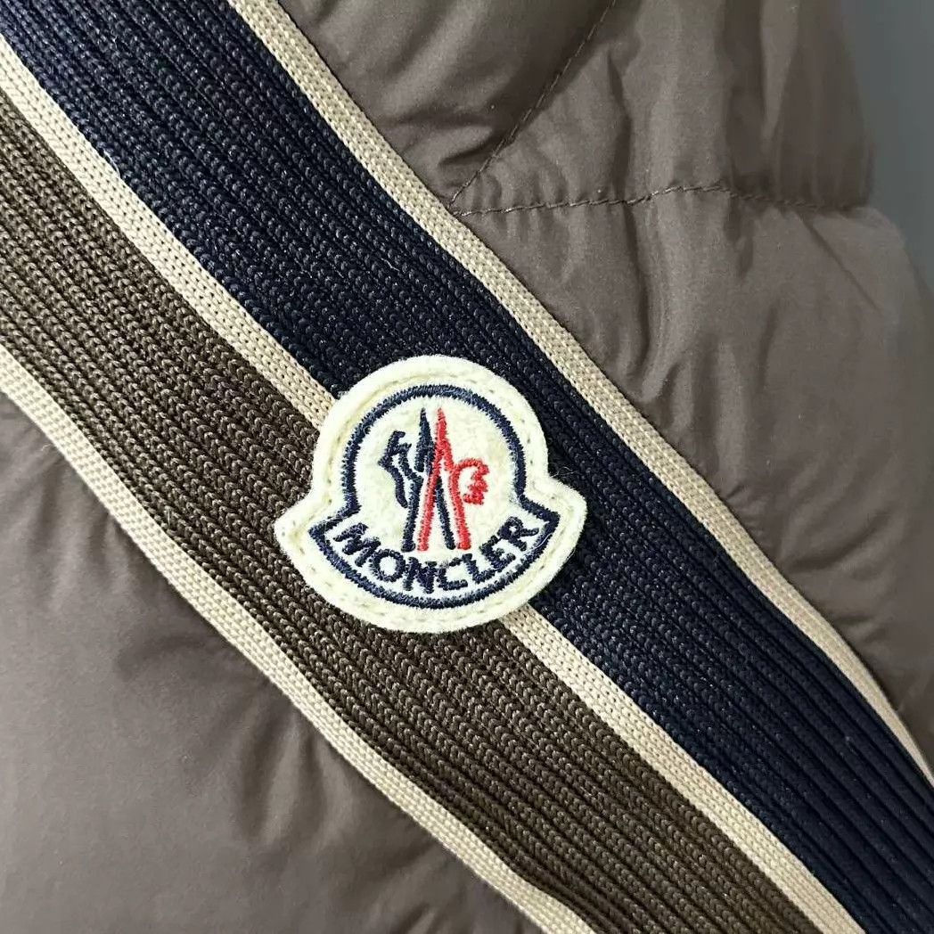 Moncler Moncler 3-tone stripe logo hooded puffer jacket Size M / US 6-8 / IT 42-44 - 4 Thumbnail