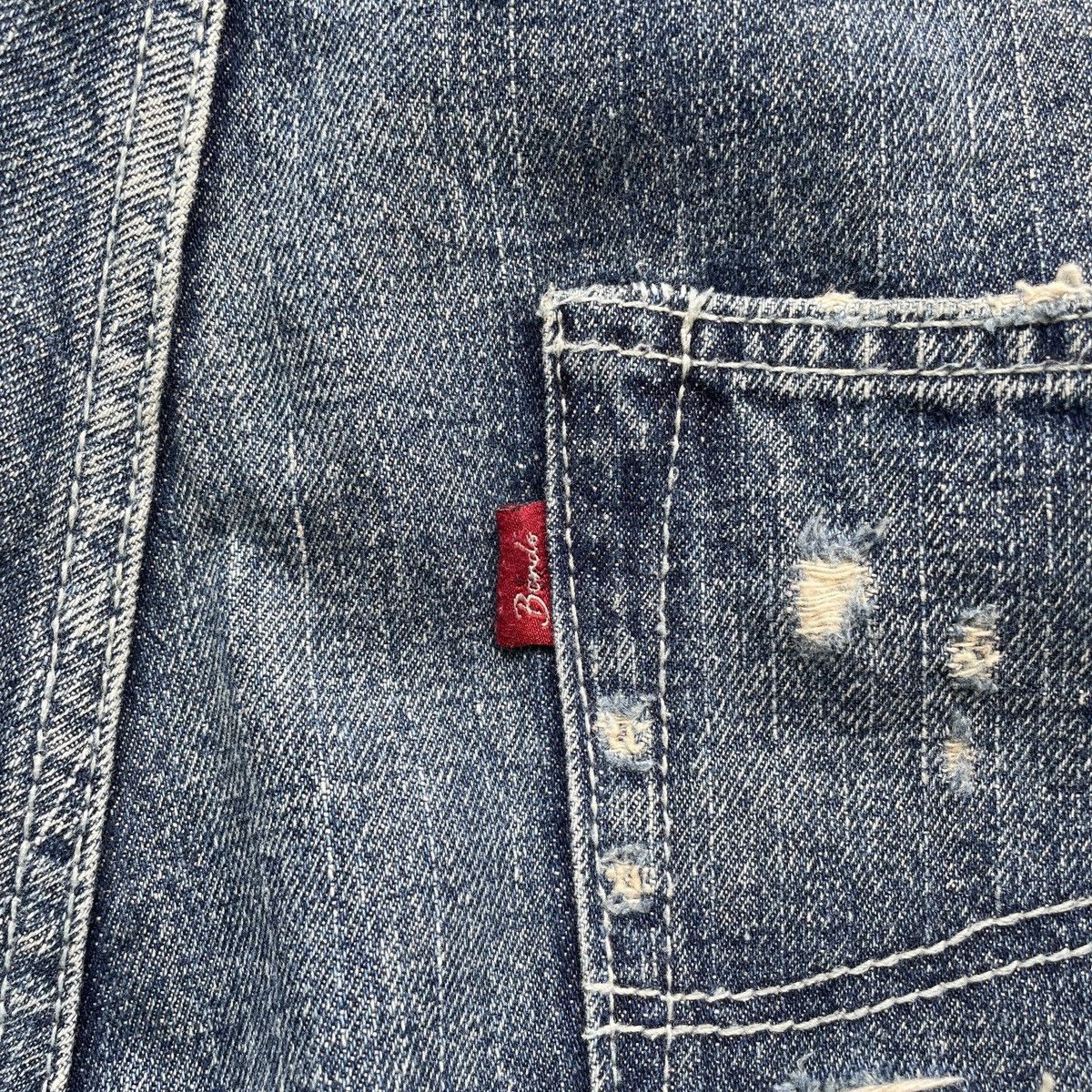 Japanese Brand Rare Vintage Bonds & Peace Distressed Faded Jeans Pants W31 Size US 31 - 10 Thumbnail