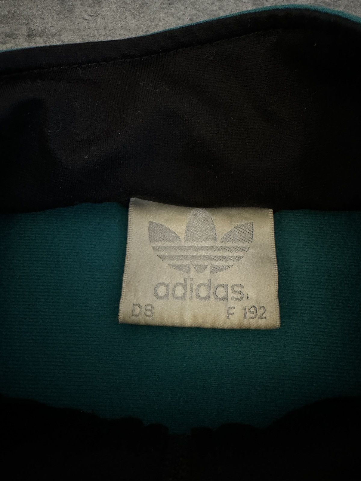 Adidas × Vintage Adidas 90s vintage tracksuit zip logo boxy rap skate y2k Size US L / EU 52-54 / 3 - 7 Thumbnail