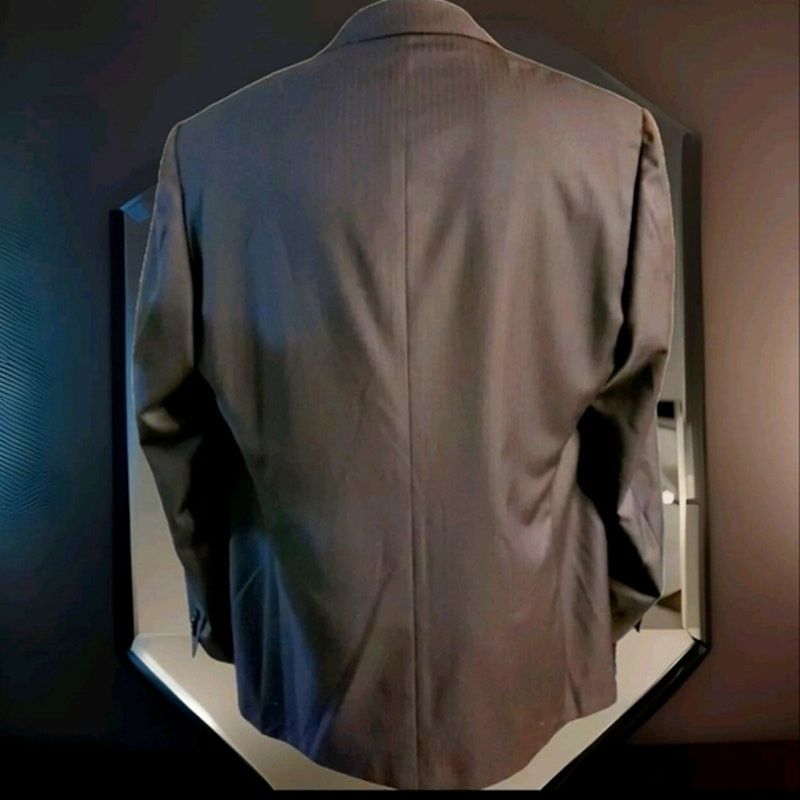 Corneliani Corneliani Italian luxury essential sport coat, blazer 46L Size 46L - 3 Thumbnail