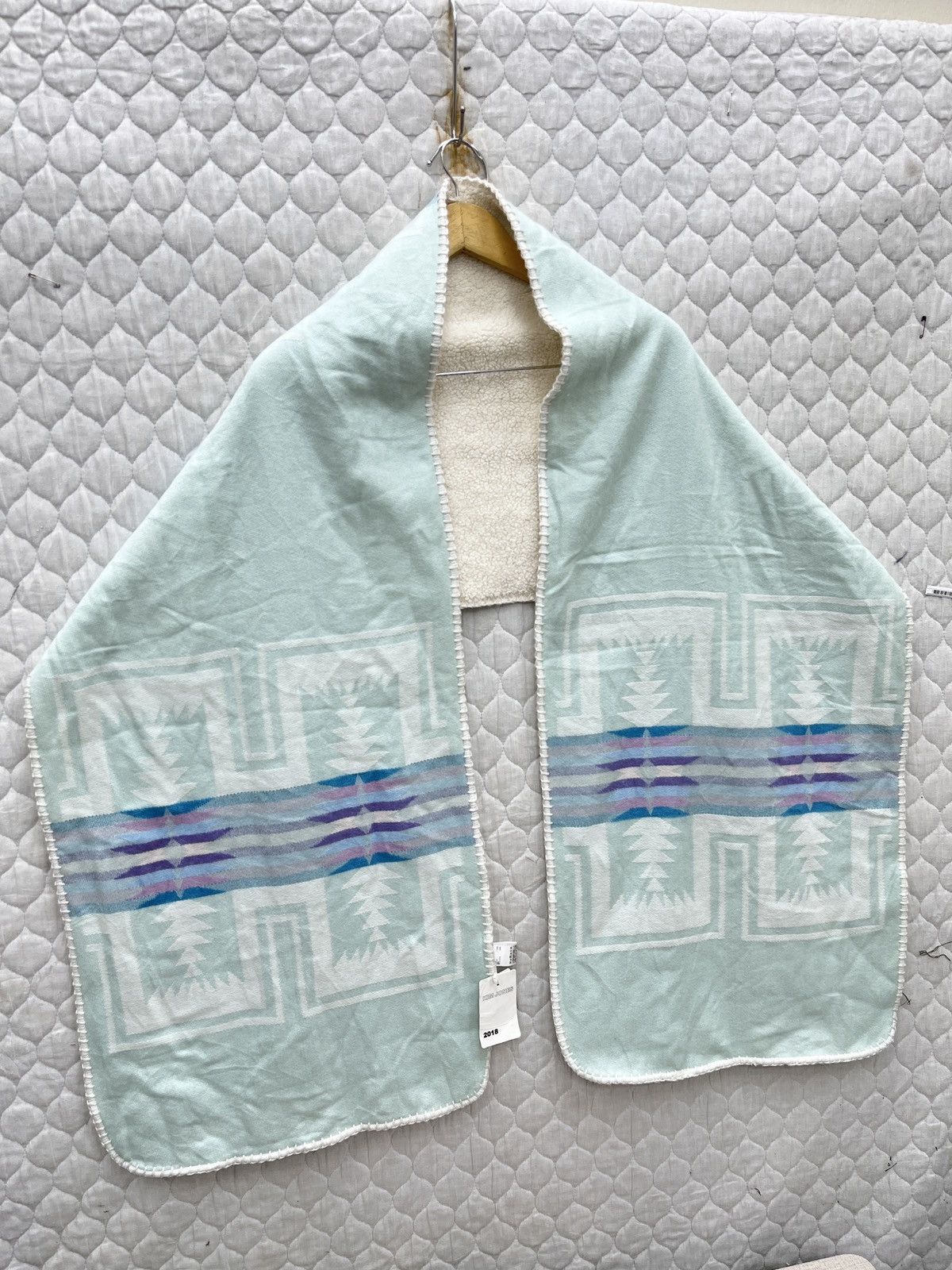 GU × Kim Jones 🔥🔥🔥STEALS KIM JONES NATIVE SCARF/MUFLER Size ONE SIZE - 5 Thumbnail