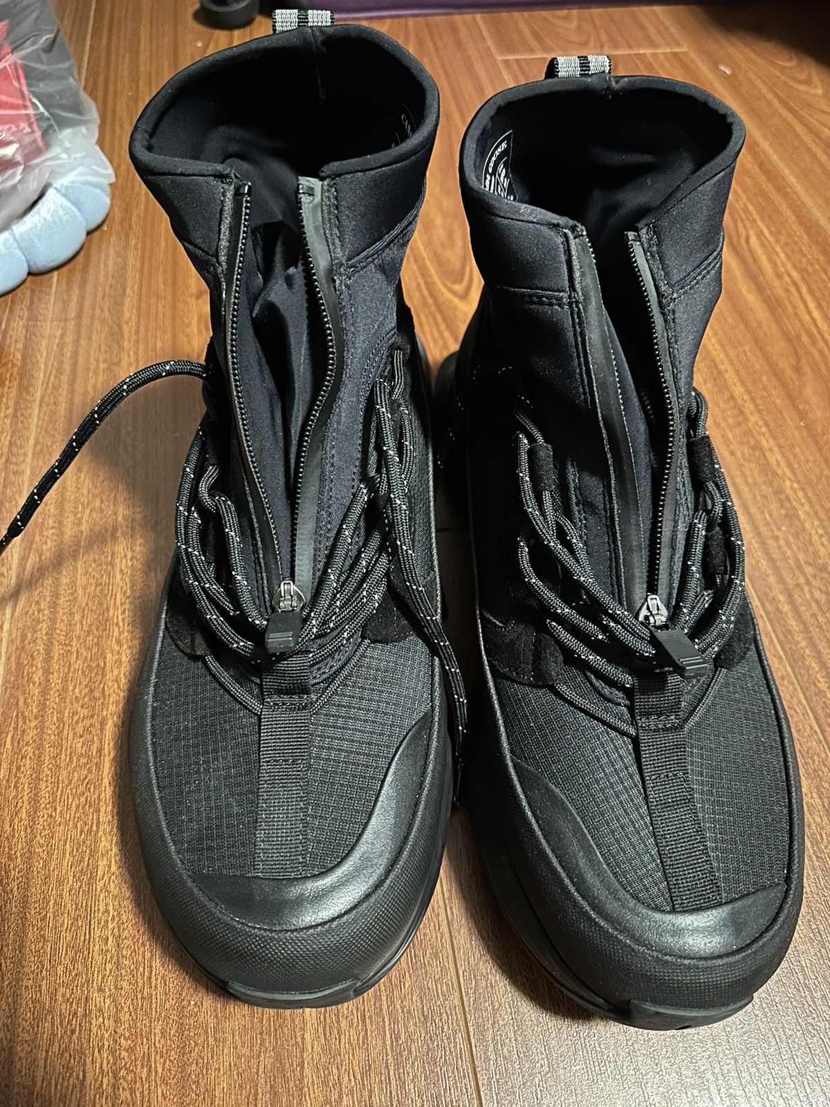 Canada Goose Men’s Glacier trail sneaker high Size US 10 / EU 43 - 4 Thumbnail
