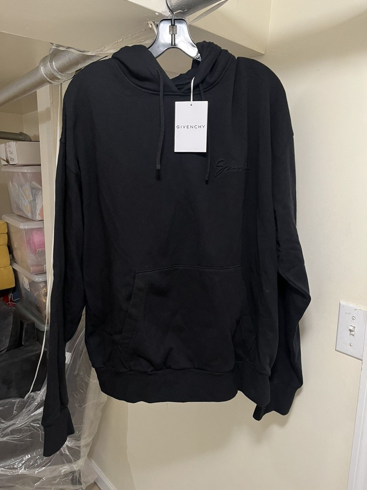 Givenchy Givenchy Embossed Logo Hoodie Sz XL Size US XL / EU 56 / 4 - 8 Thumbnail