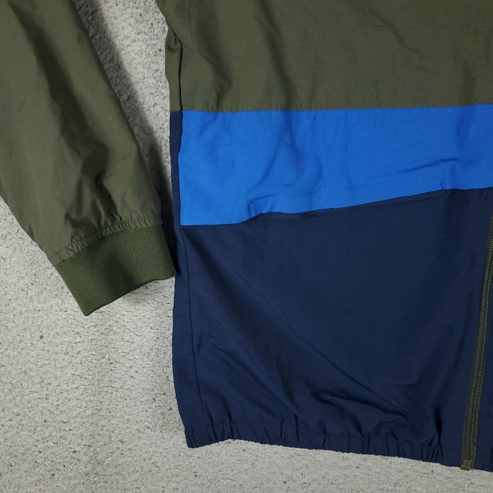 Vintage Pull & Bear Jacket Mens Medium Green Blue Hoodie Full Zip Windbreaker Size US M / EU 48-50 / 2 - 3 Thumbnail