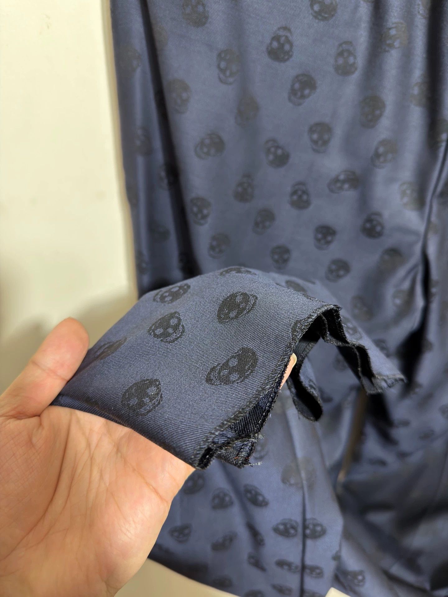 Alexander McQueen Alexander McQueen Blue Skull Slim Trousers Size US 36 / EU 52 - 5 Thumbnail