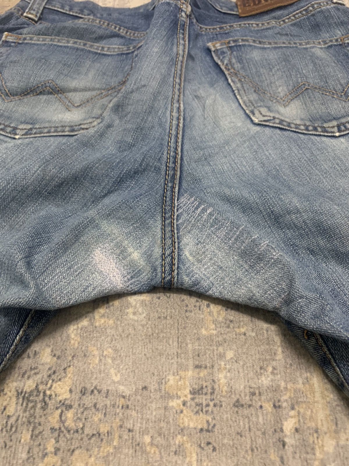Edwin Vintage Edwin Japan Mud Wash Distressed Baggy Jeans Size US 35 - 10 Thumbnail