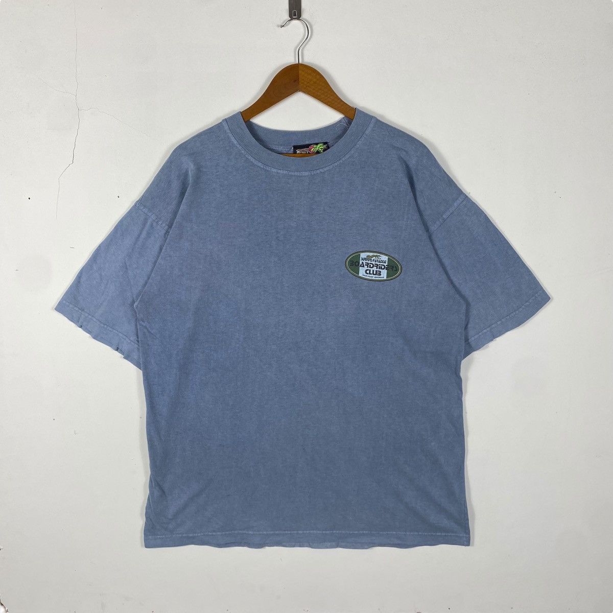 Vintage Vintage 90's SURFERS PARADISE Boardriders Club Surf Tee Size US M / EU 48-50 / 2 - 3 Thumbnail