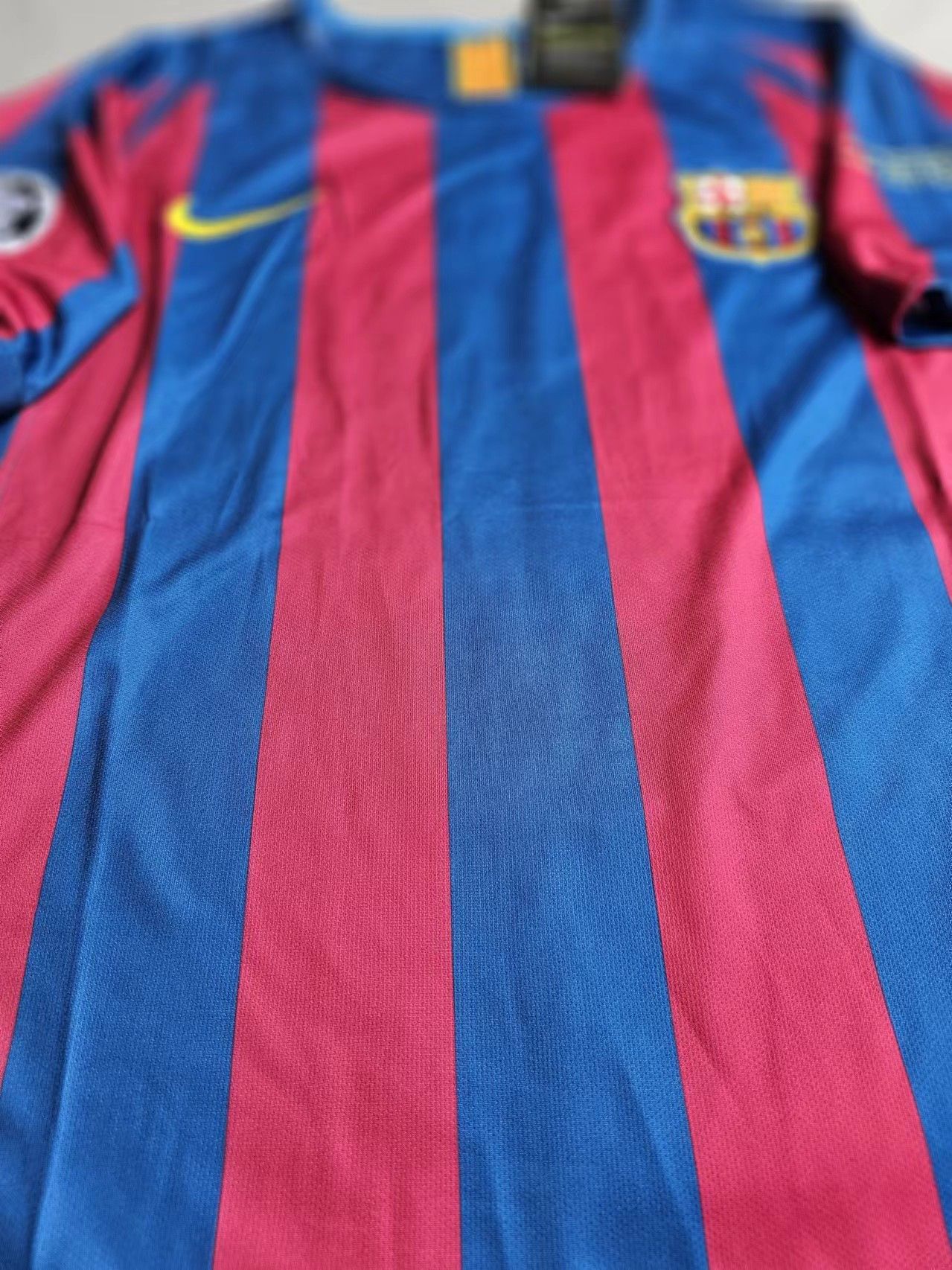 Other 2006 Barcelona #9 Samuel Eto'o Jersey Home Size US XL / EU 56 / 4 - 4 Thumbnail
