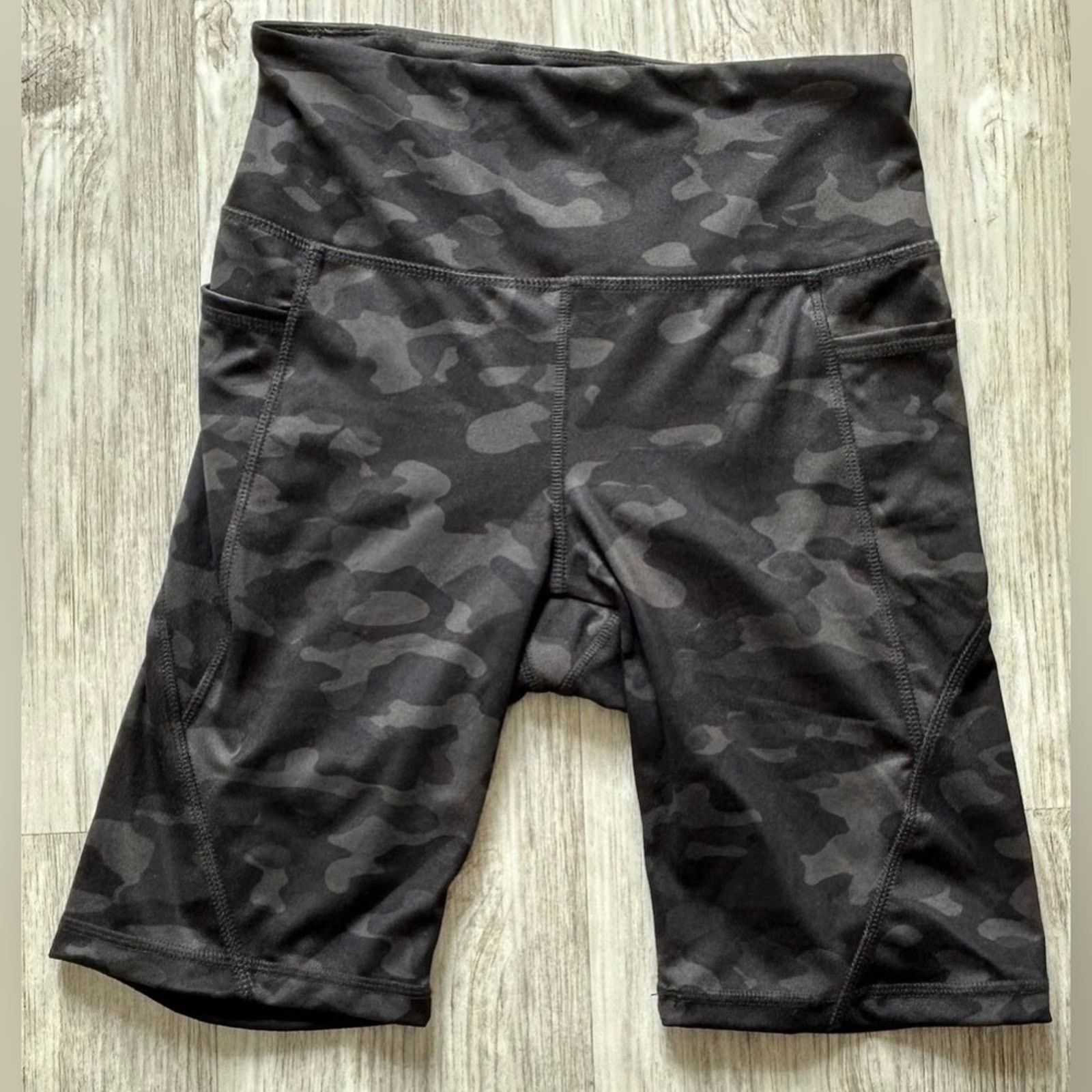 Other Danskin | Workout Yoga Athletic Activewear Shorts | Small Size 22" - 1 Thumbnail