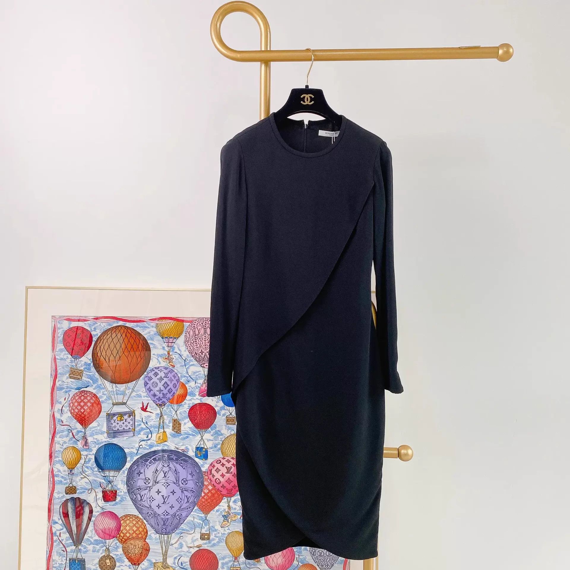 Givenchy Givenchy women's black crew neck dress 34 Size XXS / US 00 / IT 34 - 1 Thumbnail