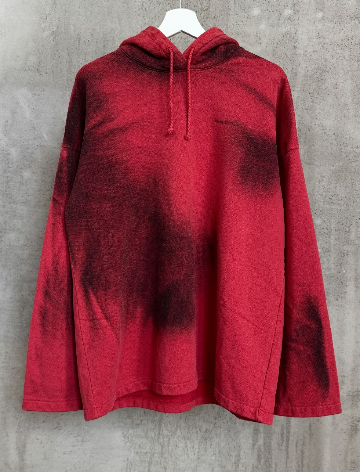 Acne Studios Acne Studios Spray - Paint Red Rubber Hoodie AW20 Size US L / EU 52-54 / 3 - 1 Thumbnail