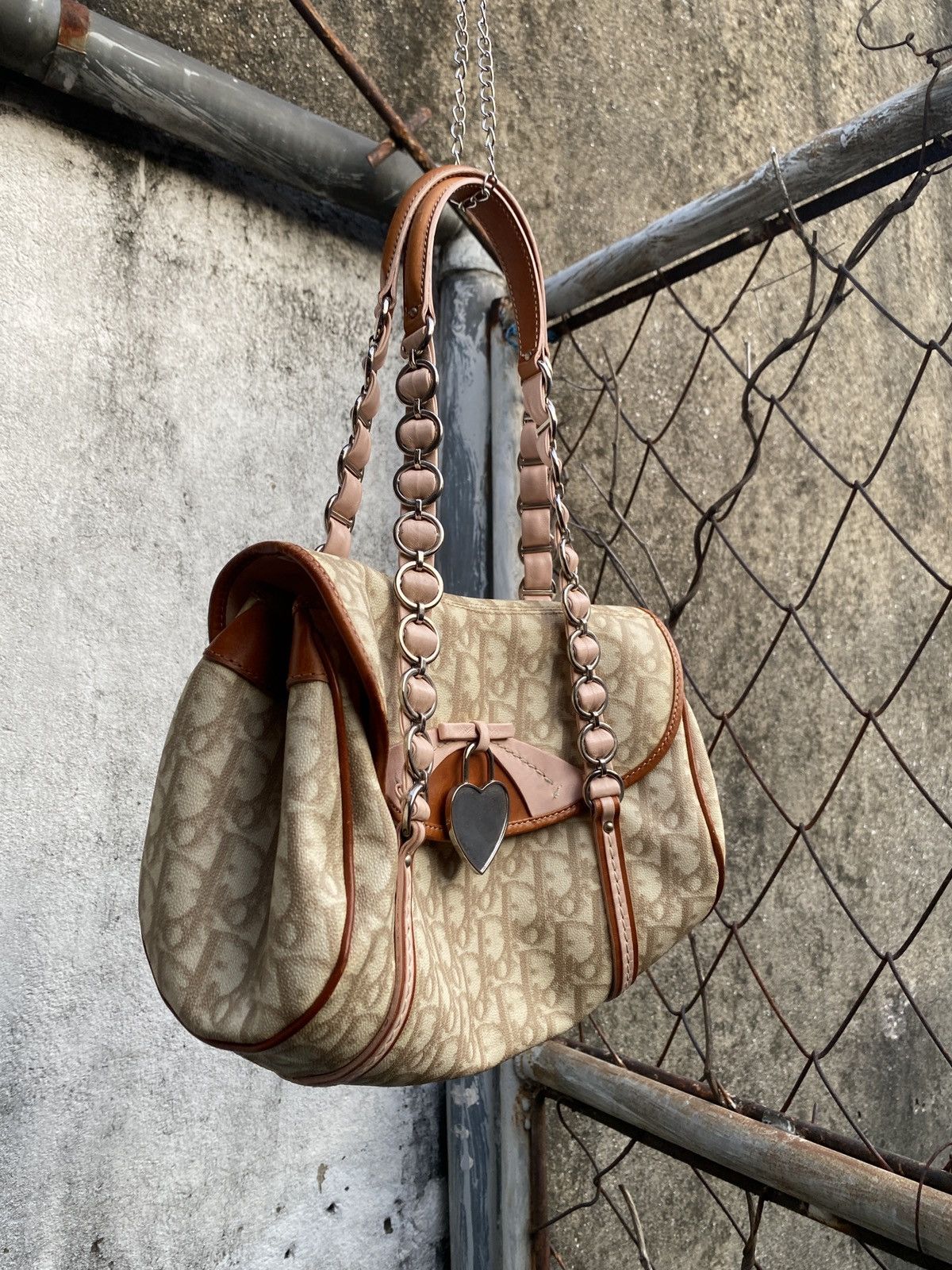 Dior Archive Dior - John Galliano - Romantique Trotter Flap Bag Size ONE SIZE - 2 Thumbnail