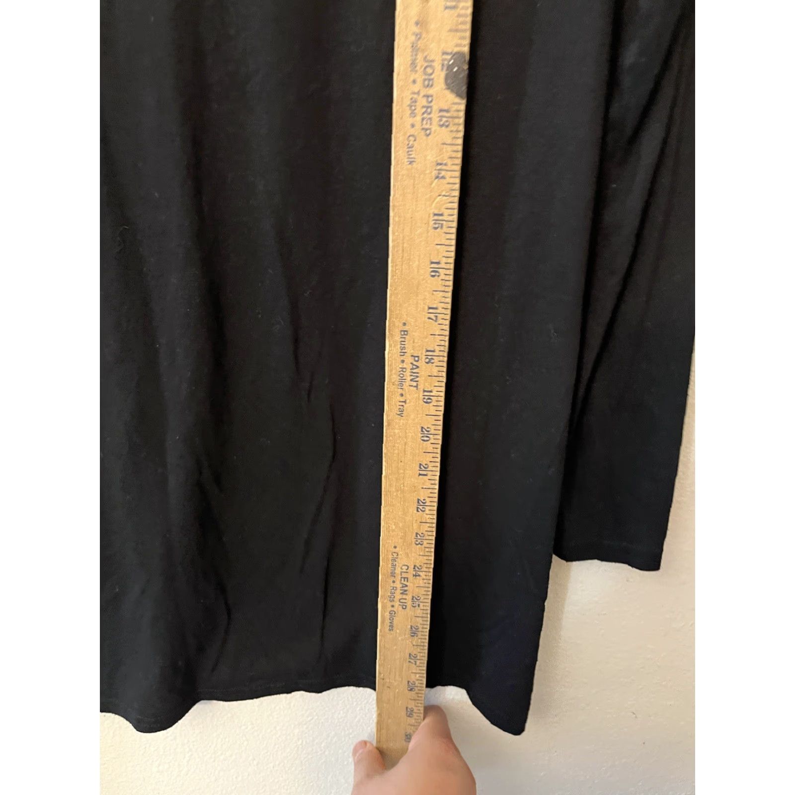 Vintage GapFit T-Shirt Women M Black Long Sleeve Solid Logo V Neck Casual Slim All Seasons Size M / US 6-8 / IT 42-44 - 4 Thumbnail