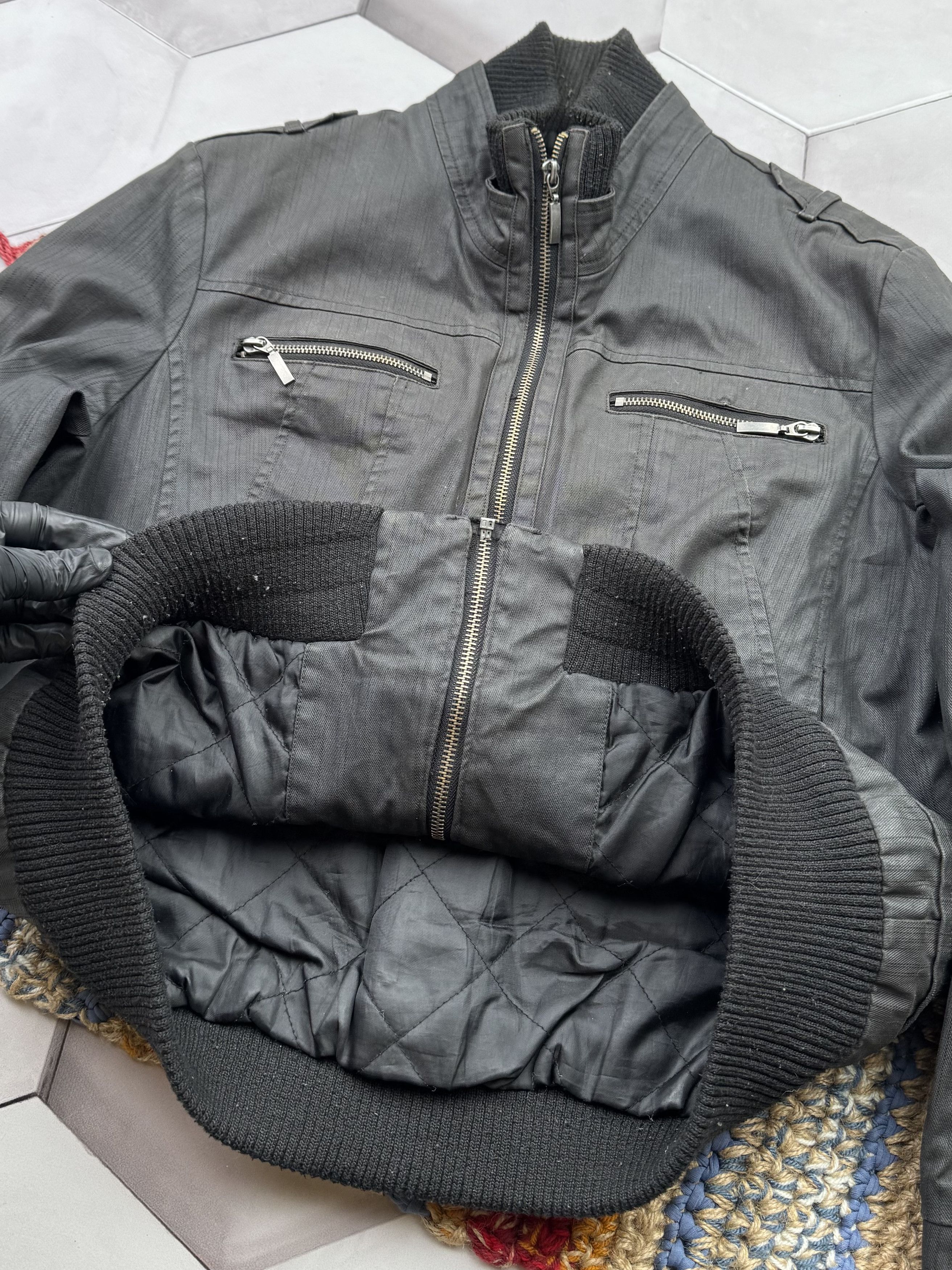 Japanese Brand Vintage Cropped Jacket (E4) Size US S / EU 44-46 / 1 - 5 Thumbnail
