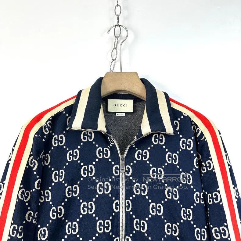 Gucci Gucci Full print double G red and white side-woven striped Size US L / EU 52-54 / 3 - 3 Thumbnail